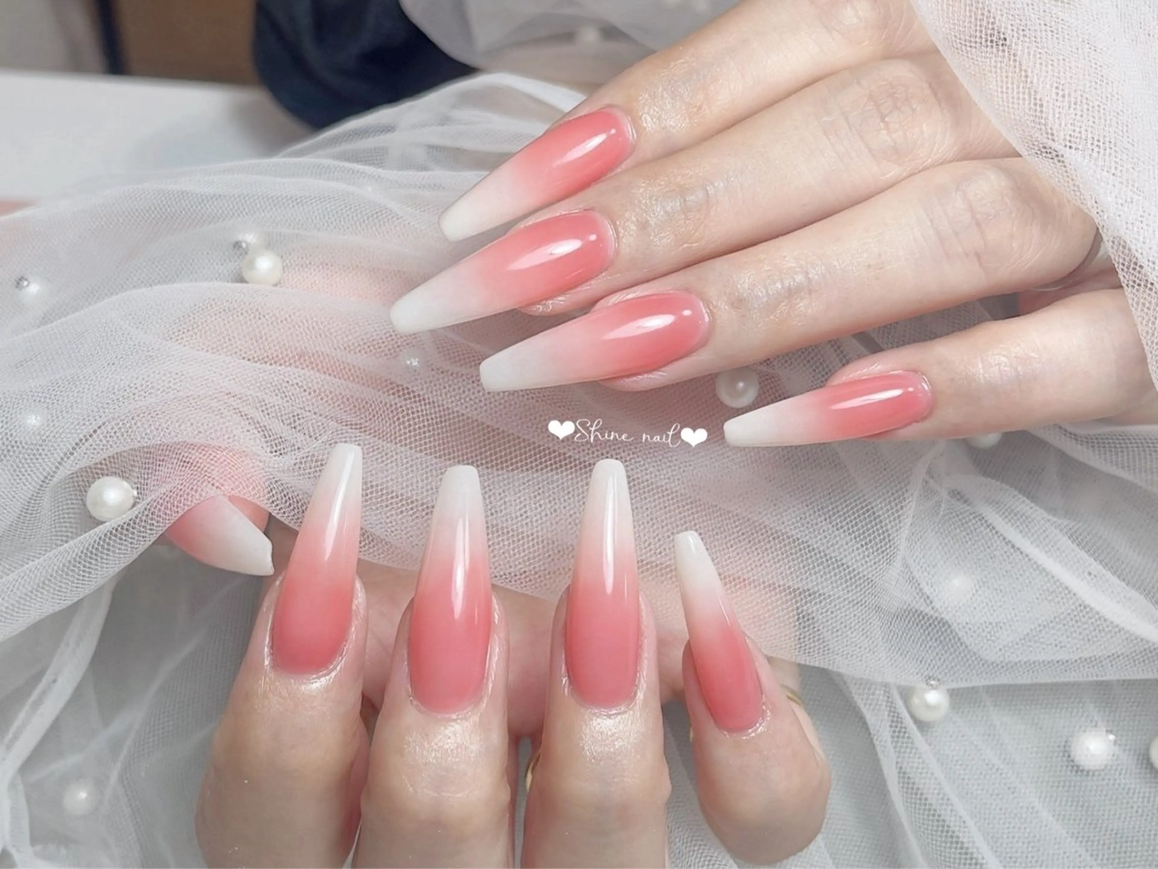 ネイル サイナ🎀 長さだし&デザインのネイルデザイン