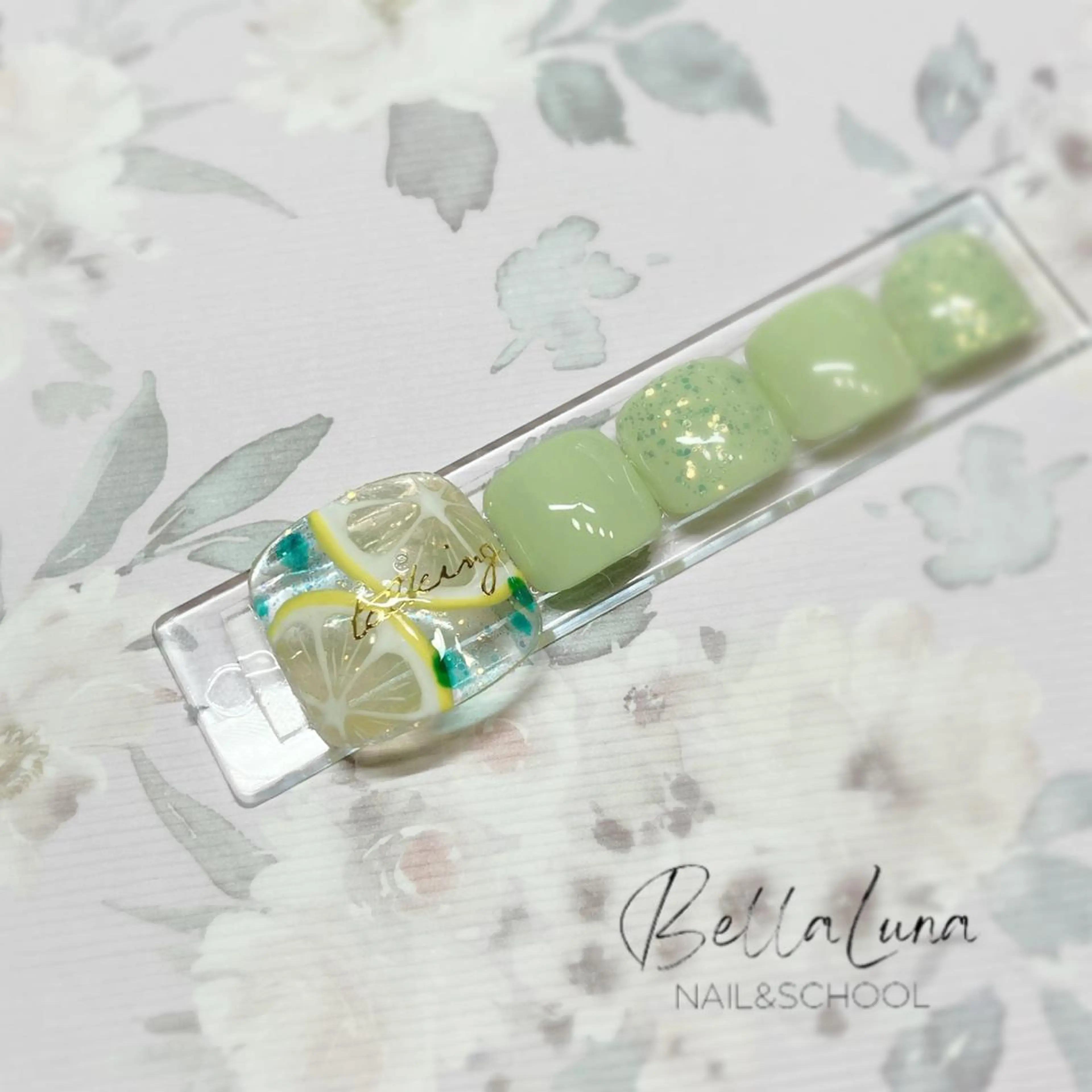 ネイル BellaLuna 金子のネイルデザイン