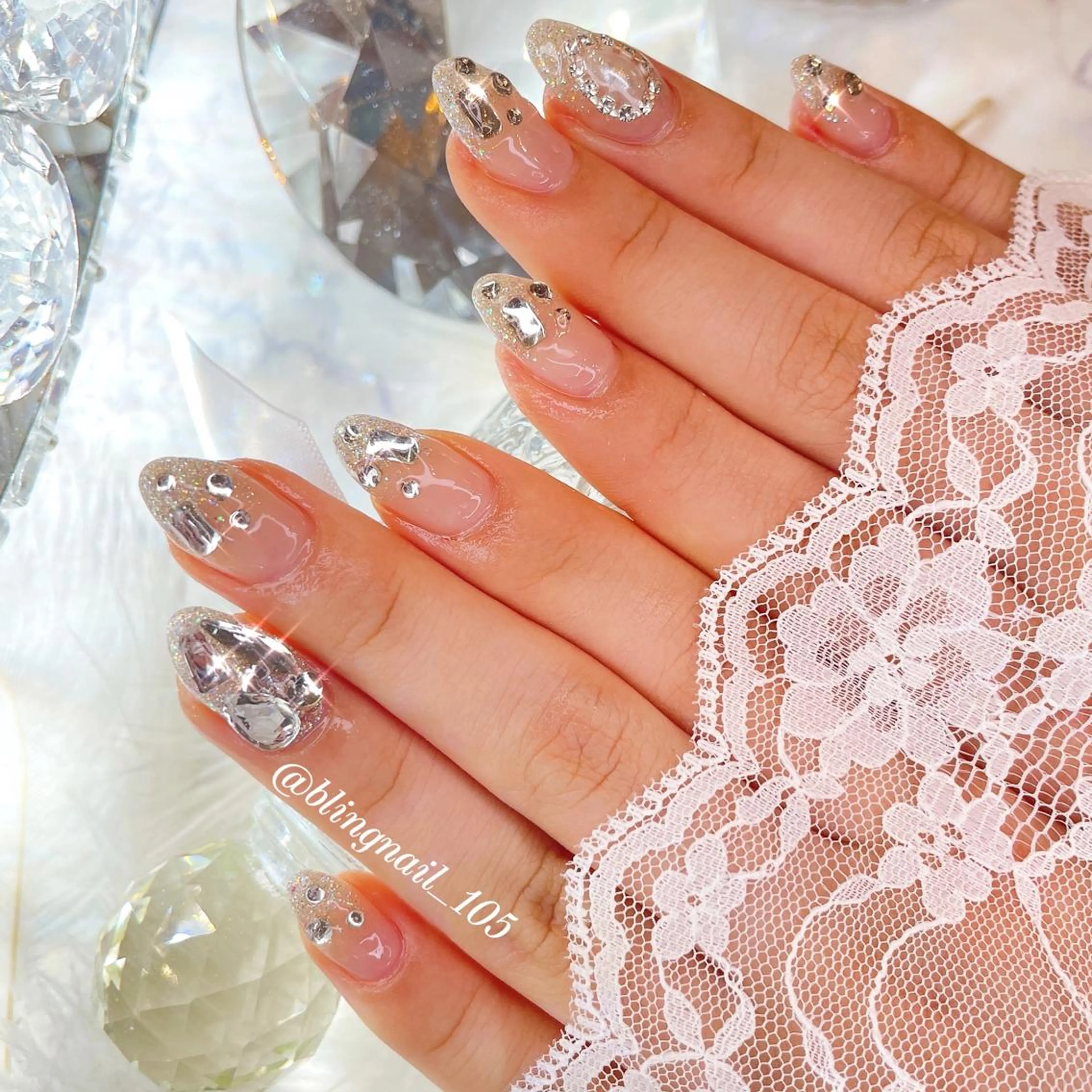 ネイル 23時まで❤︎韓国、 ワンホンネイルのネイルデザイン