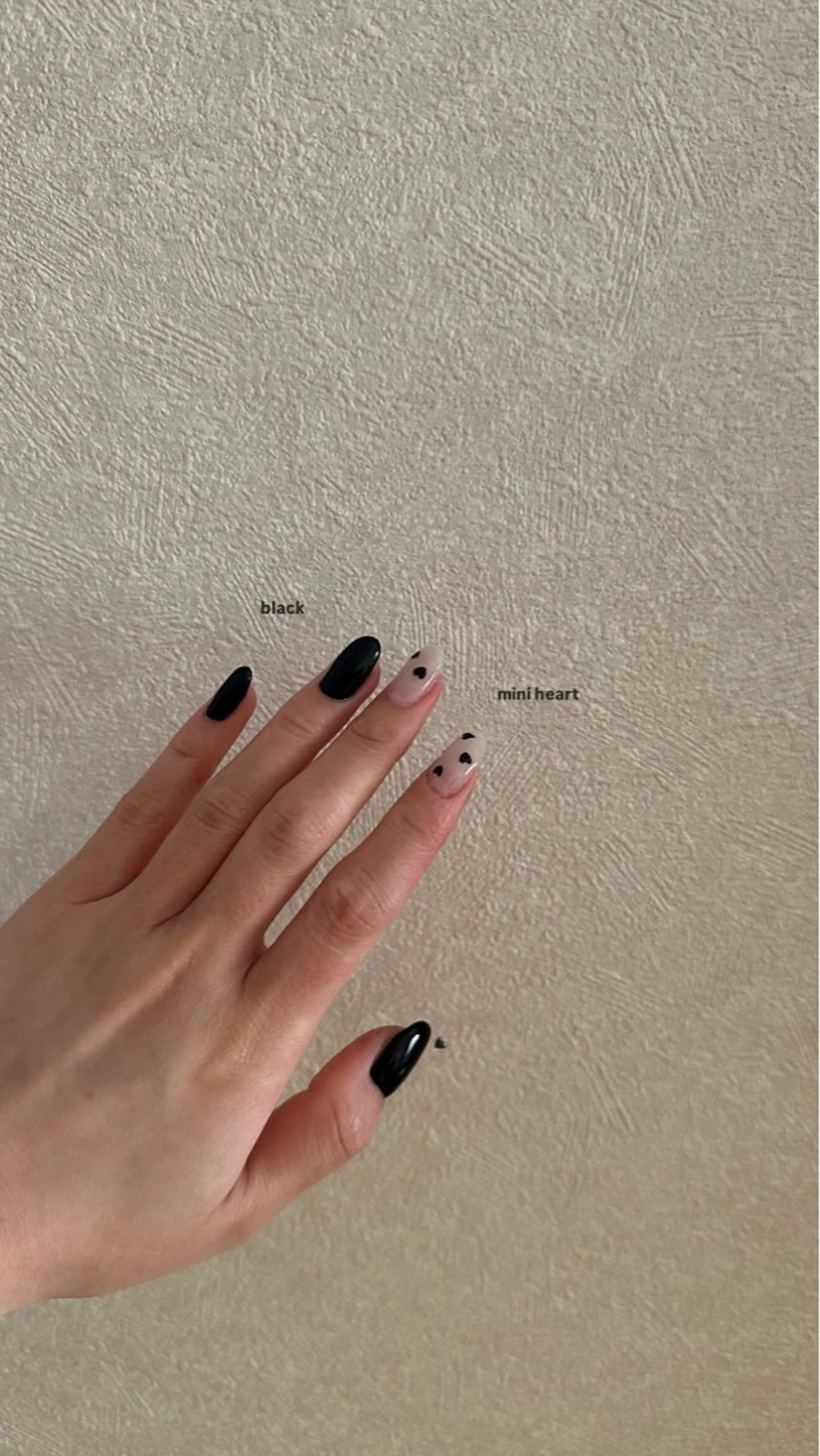 ネイル Sawa ︎︎𓂃⟡.·のネイルデザイン