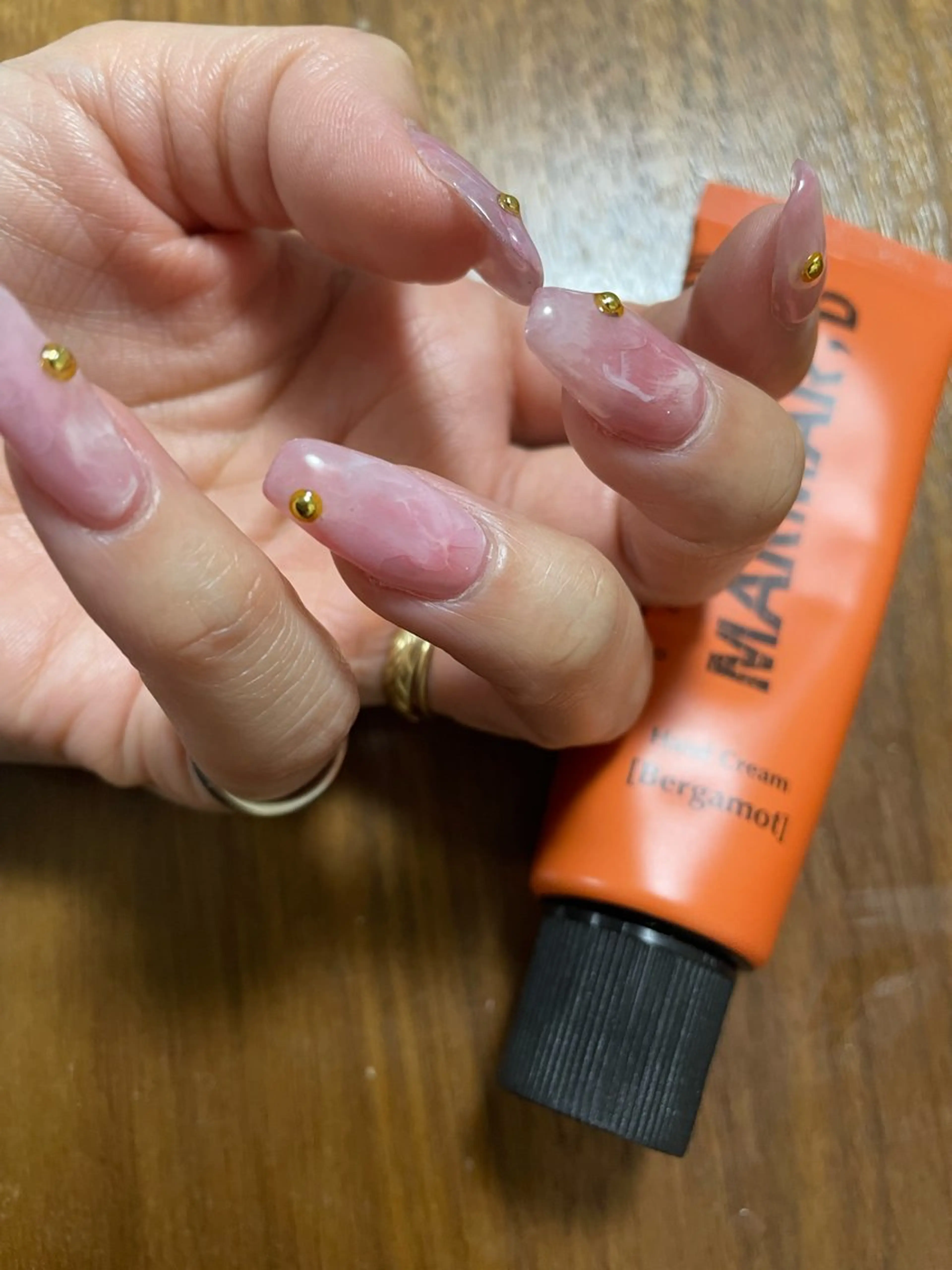 ネイル ハンドネイル フットネイル 🌕akuri🌖 nuance/専門のネイルデザイン