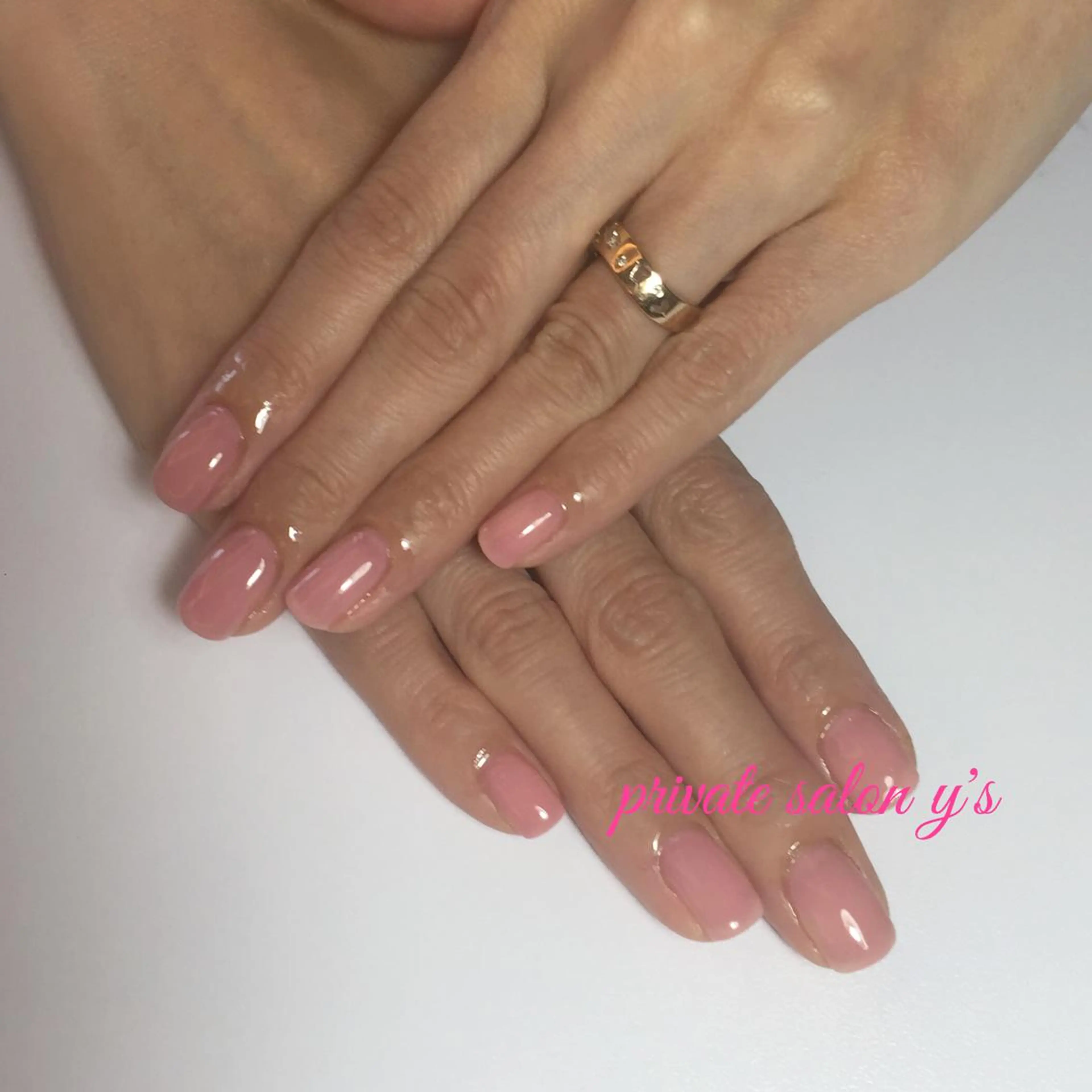 ネイル ワンカラーネイル y' sのネイルデザイン