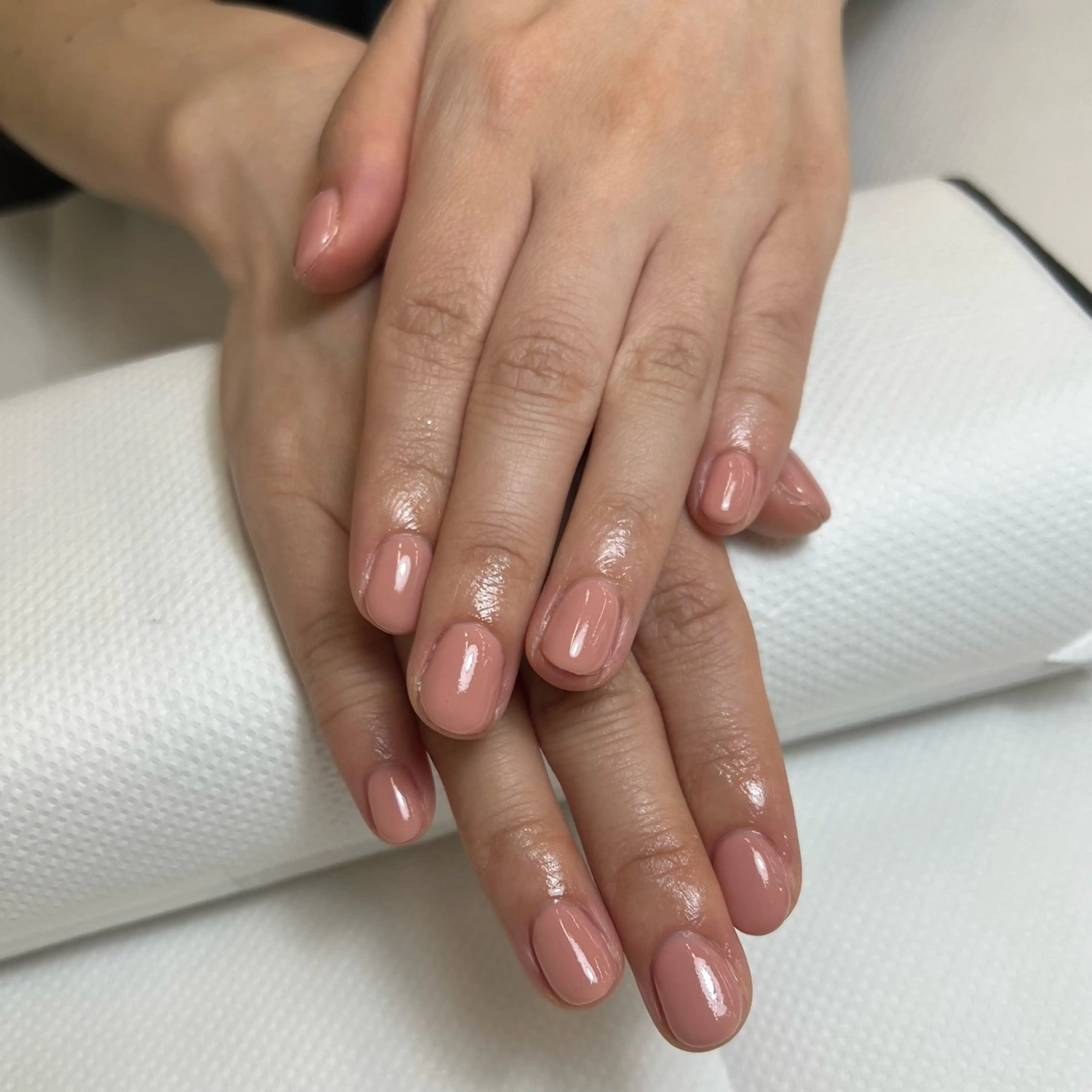 ネイル ワンカラーネイル ピンク ハンドネイル Nishimura Amiのネイルデザイン