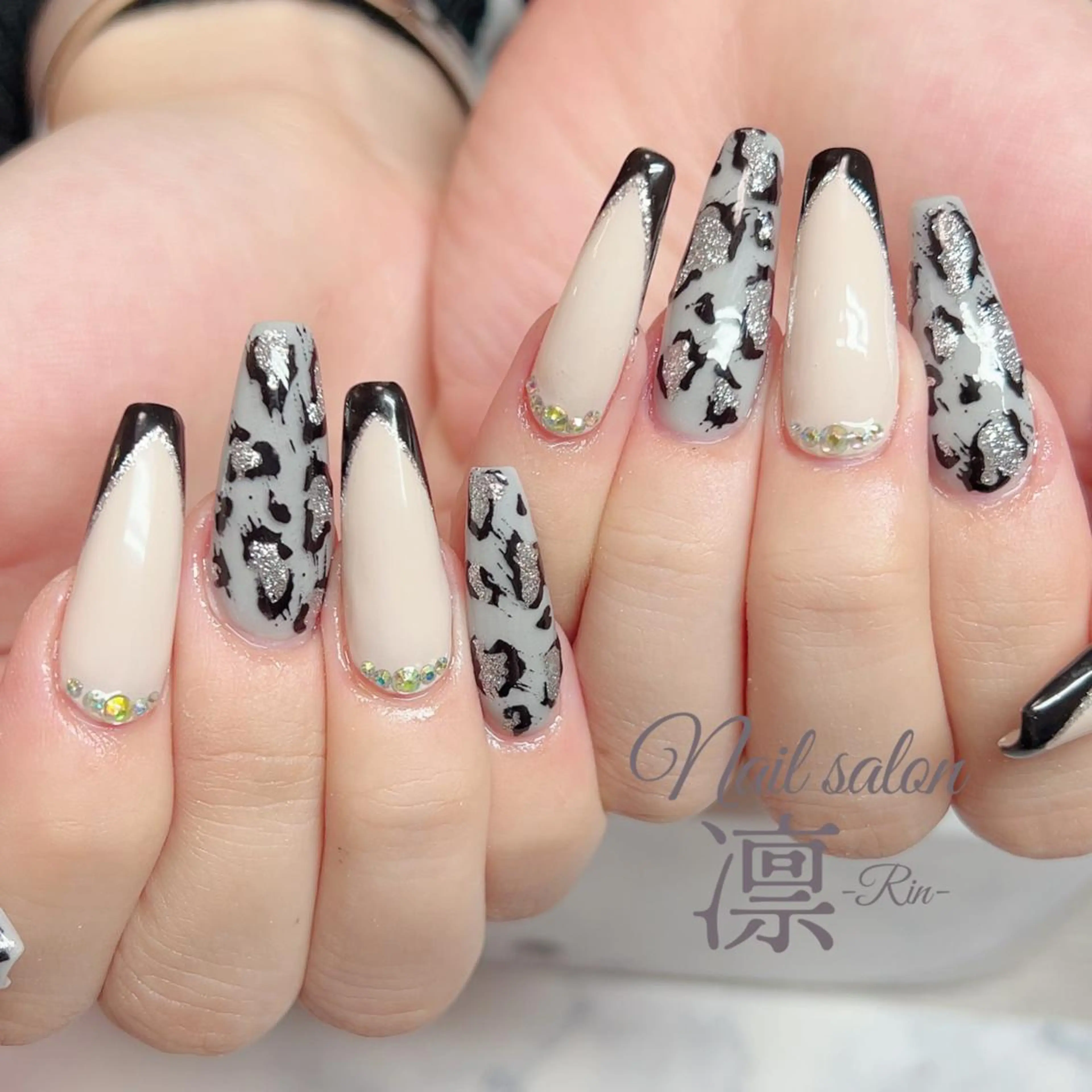 ネイル スカルプネイル private salon凛のネイルデザイン