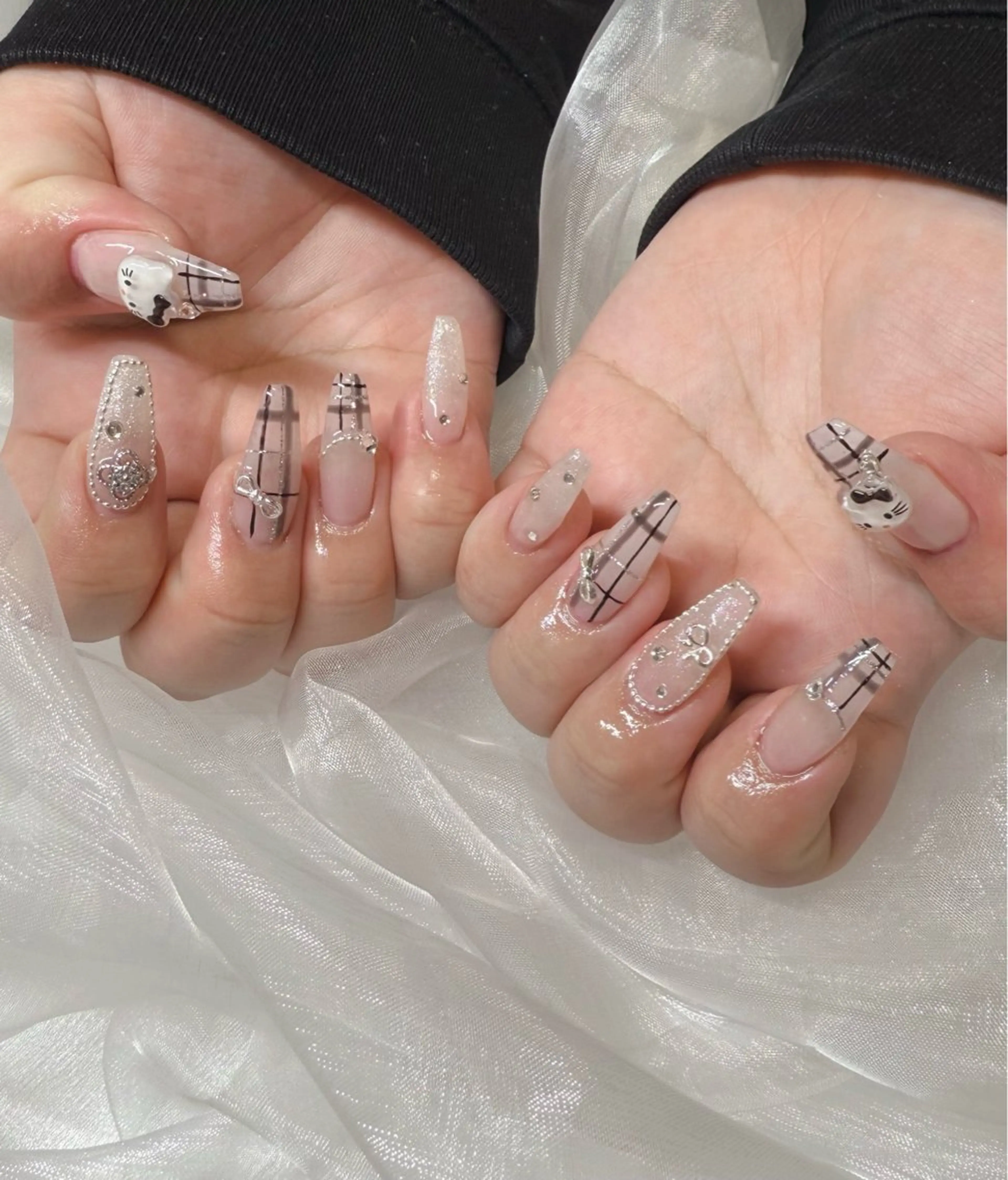 ネイル ハンドネイル CHARME 🤎〔RINA〕のネイルデザイン