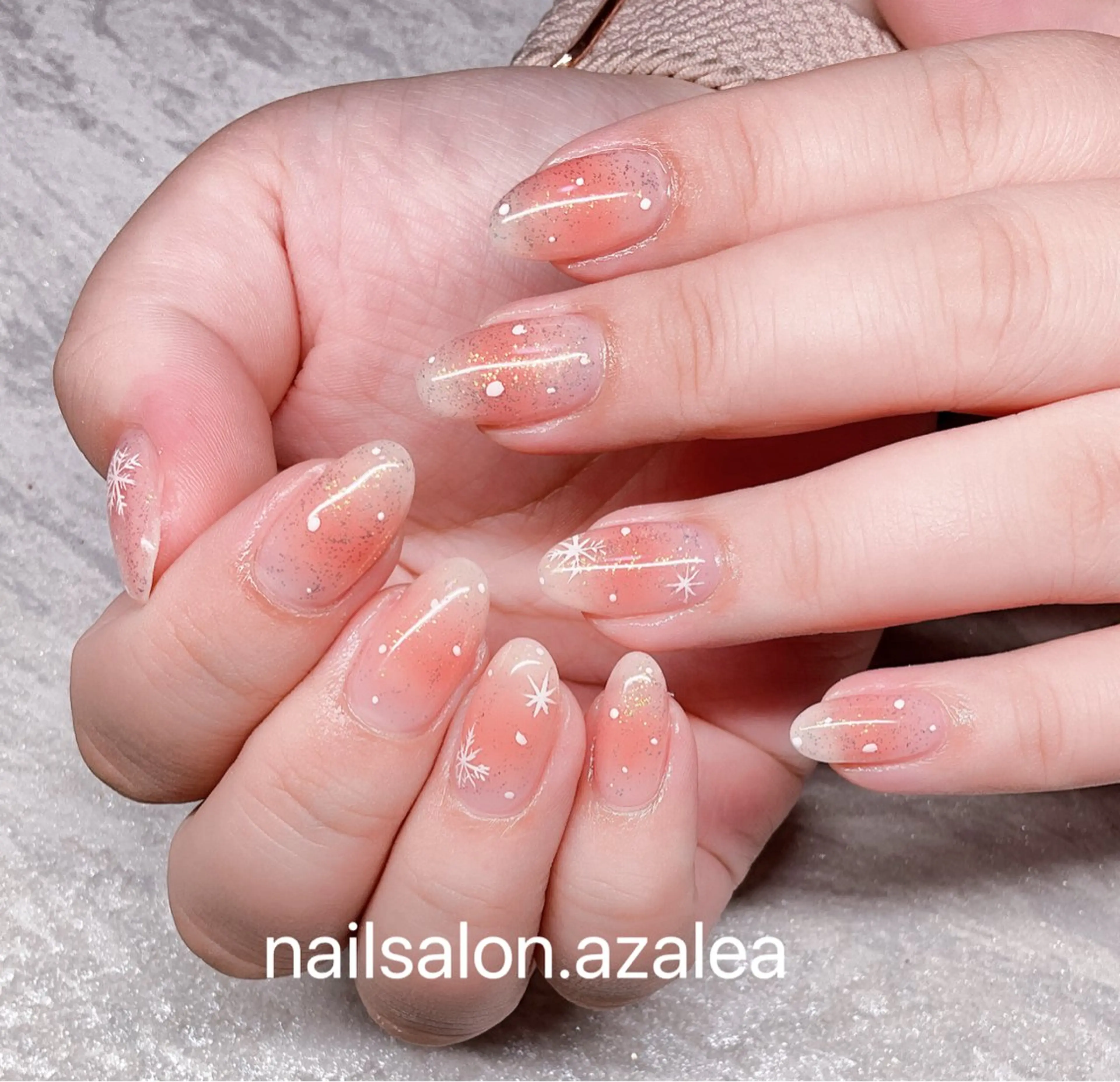 ネイル ハンドネイル R inのネイルデザイン