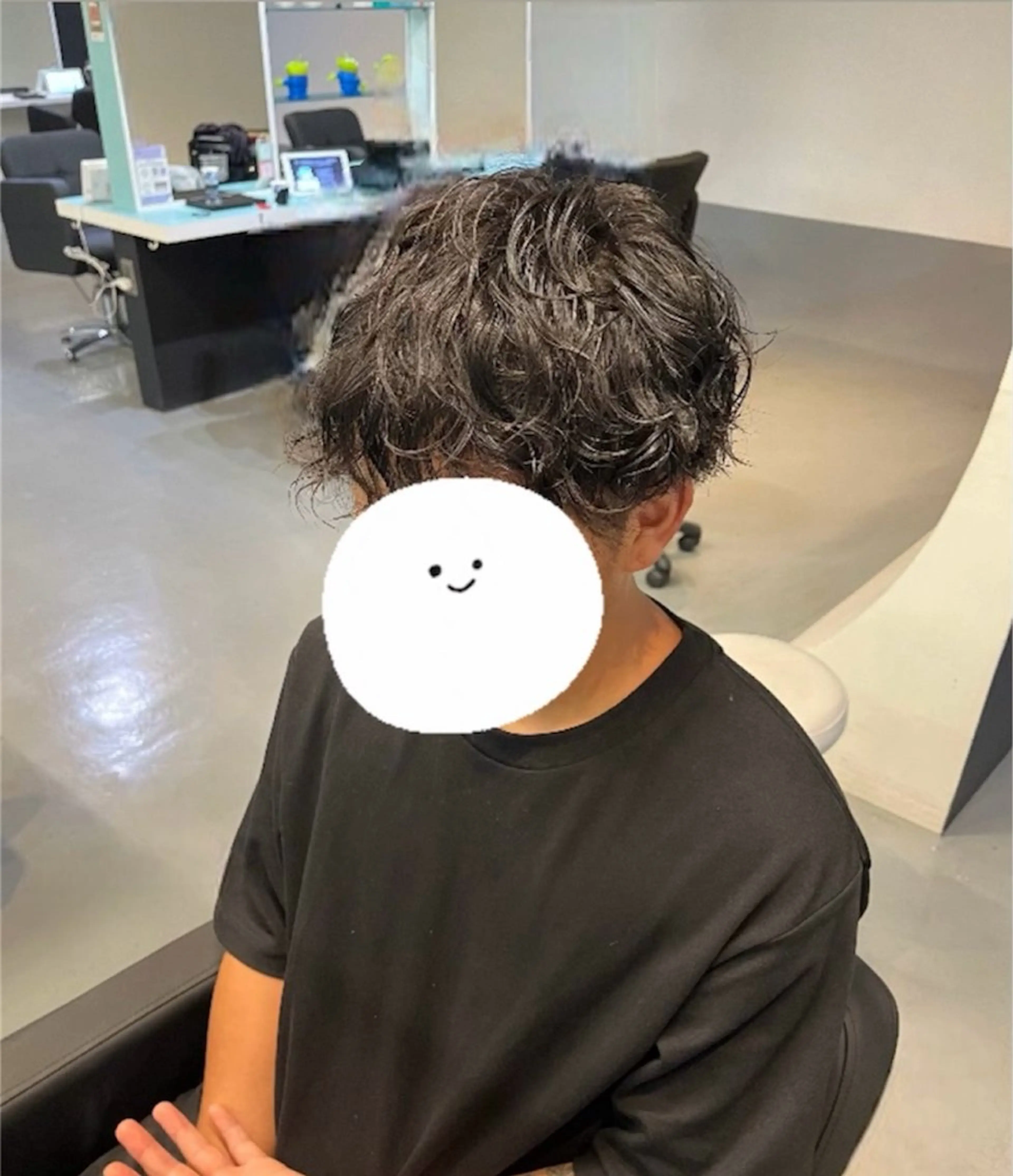 パーマ Rena🦄顔まわり カット🤍✂️のヘアスタイル