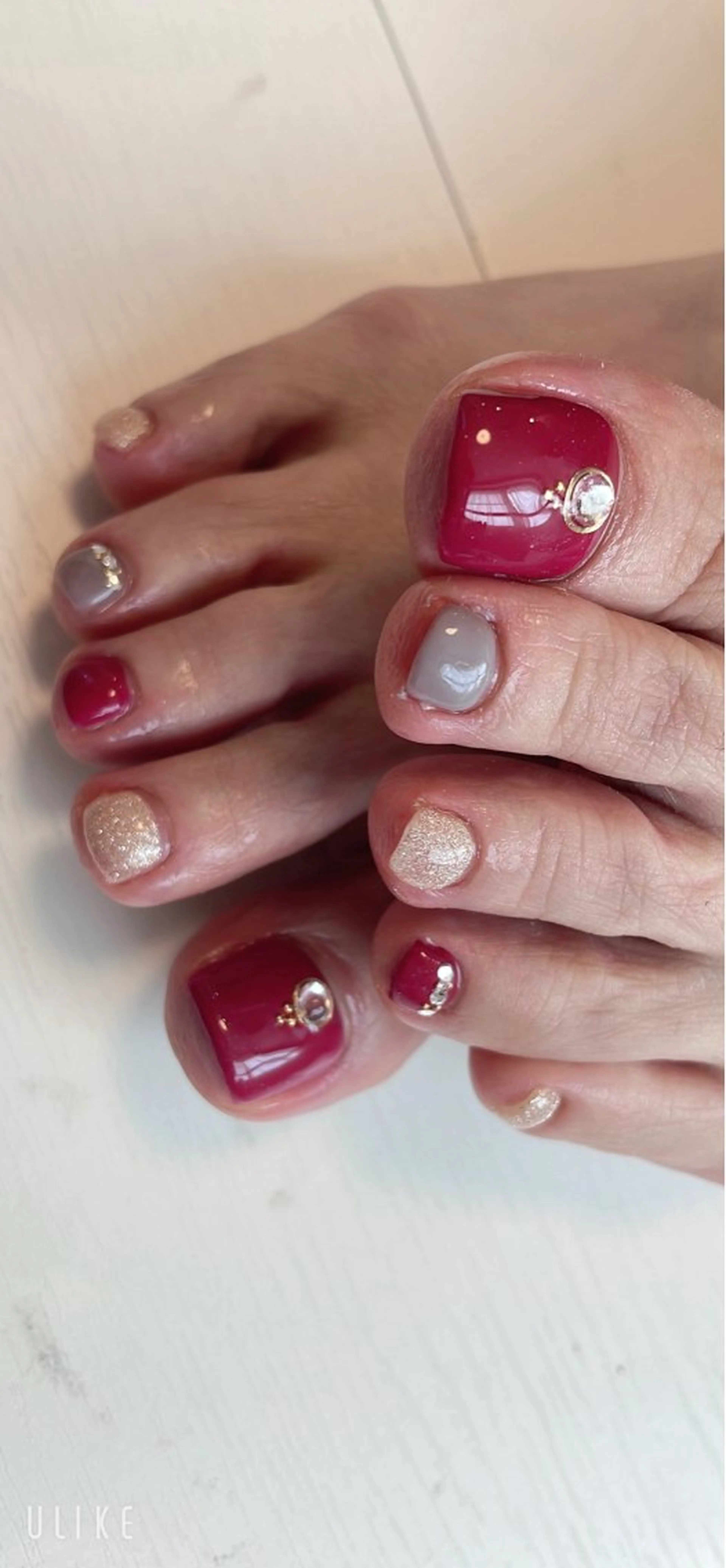 ネイル フットネイル emi ...の眉毛・アイブロウイメージ