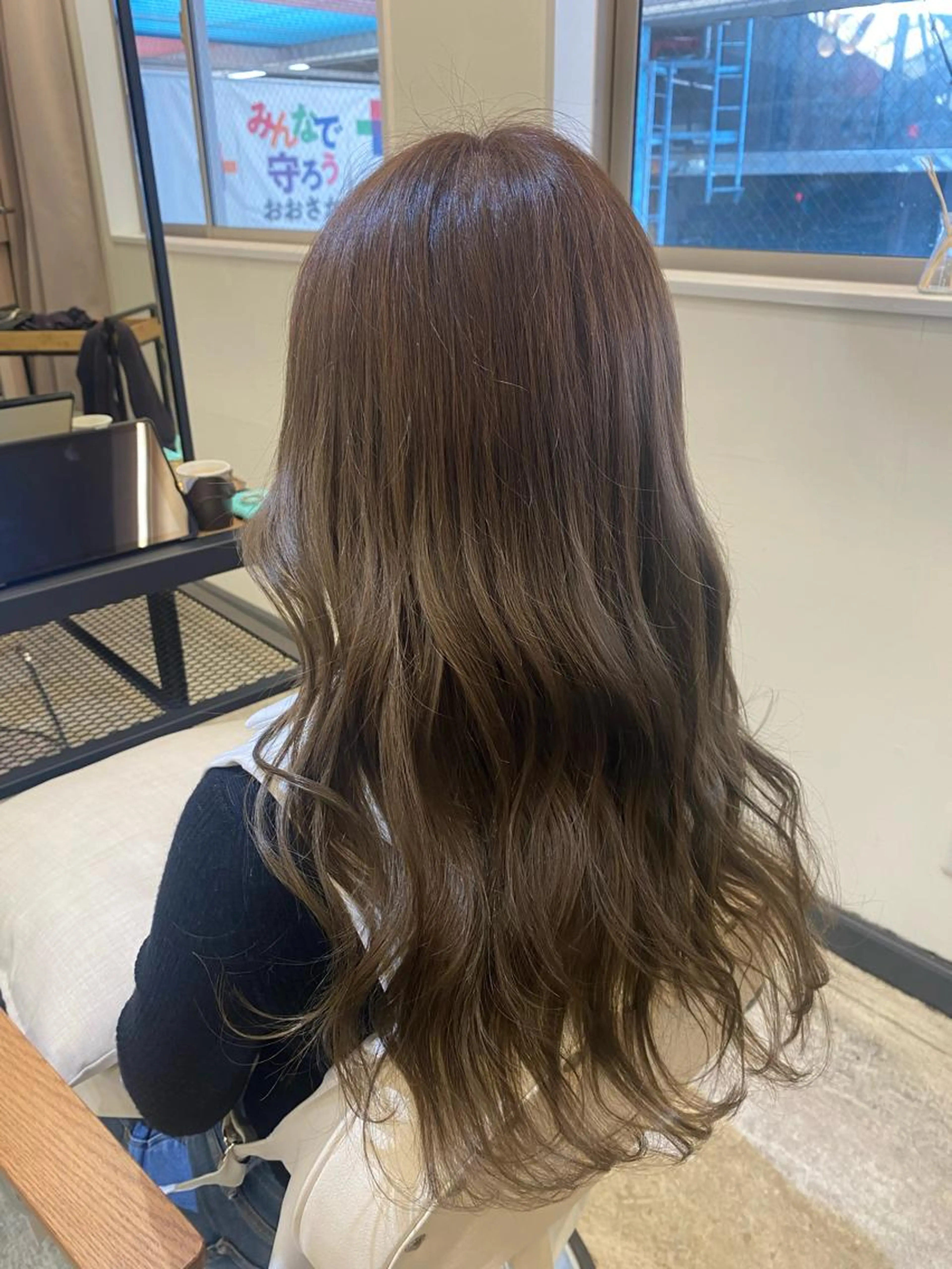 🌈【平日限定クーポン 】カット＆艶カラー＆ハホニコTr 超音波付きの写真