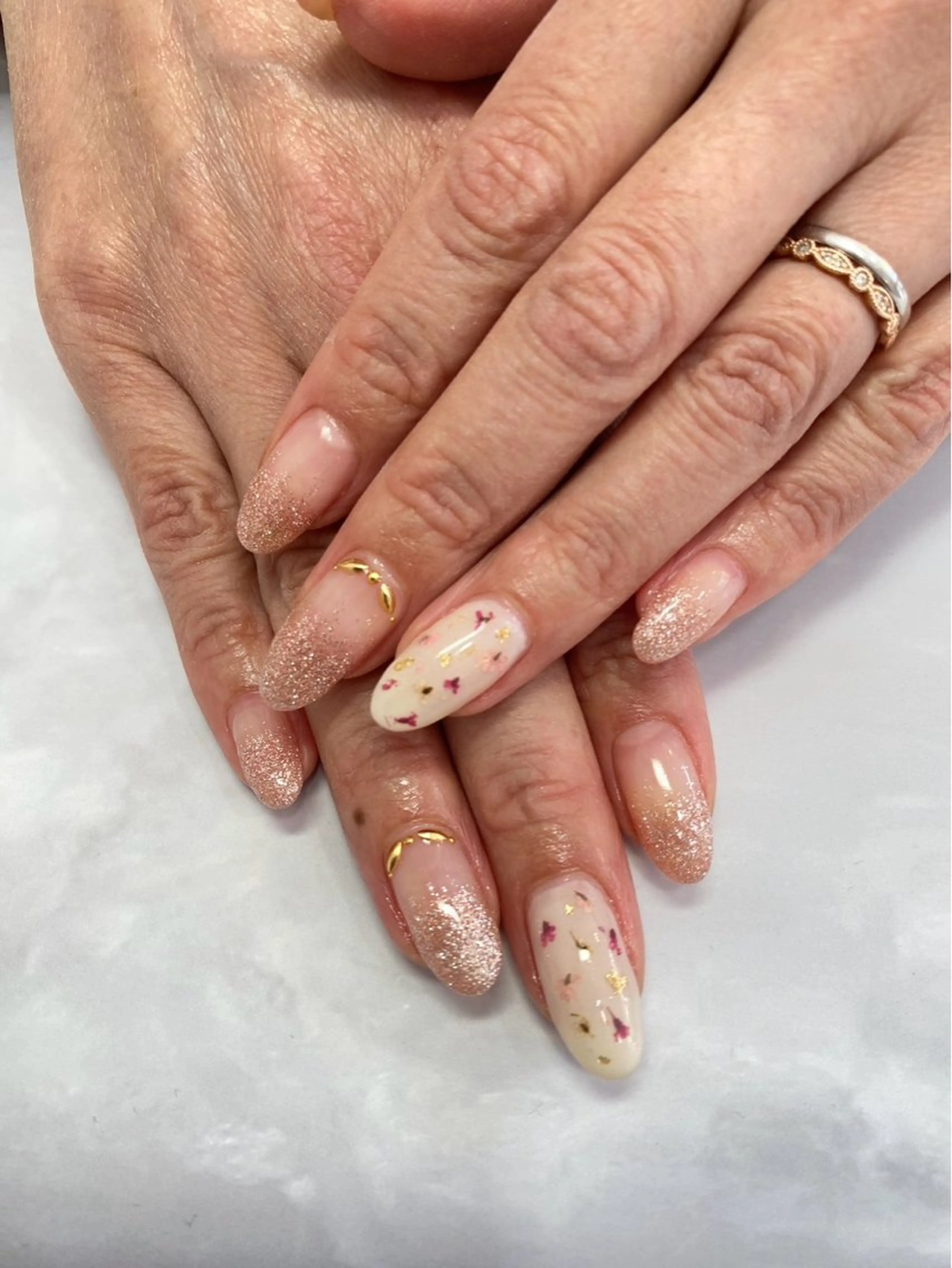 ネイル ハンドネイル 【敏感肌管理×小顔サロン】Belle orchid所属・東三国/新大阪 敏感肌×小顔サロンのエステ・リラクイメージ