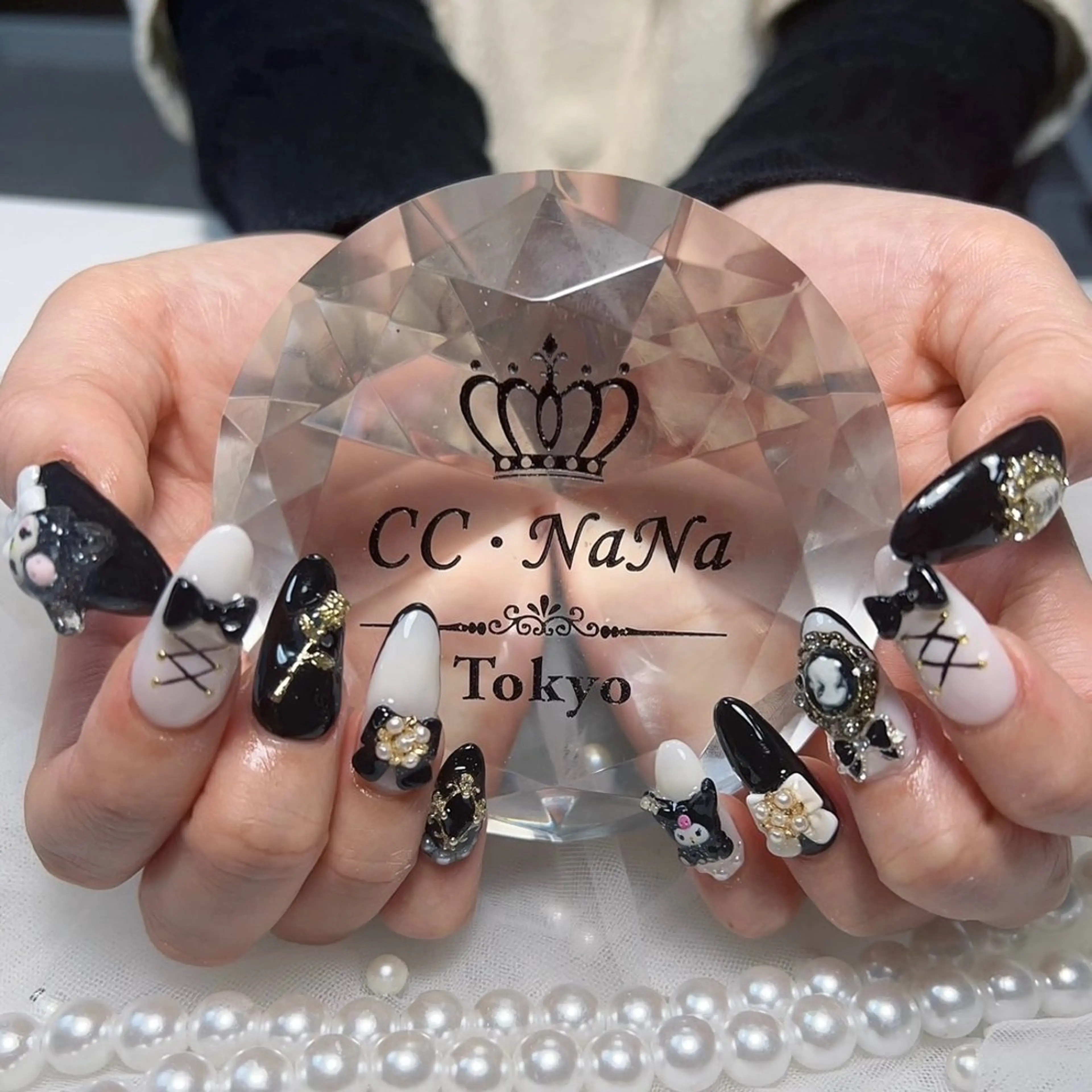 ネイル 持ち込み ハンドネイル 💎CC・NaNa 韓国風ネイル🌙Cのネイルデザイン