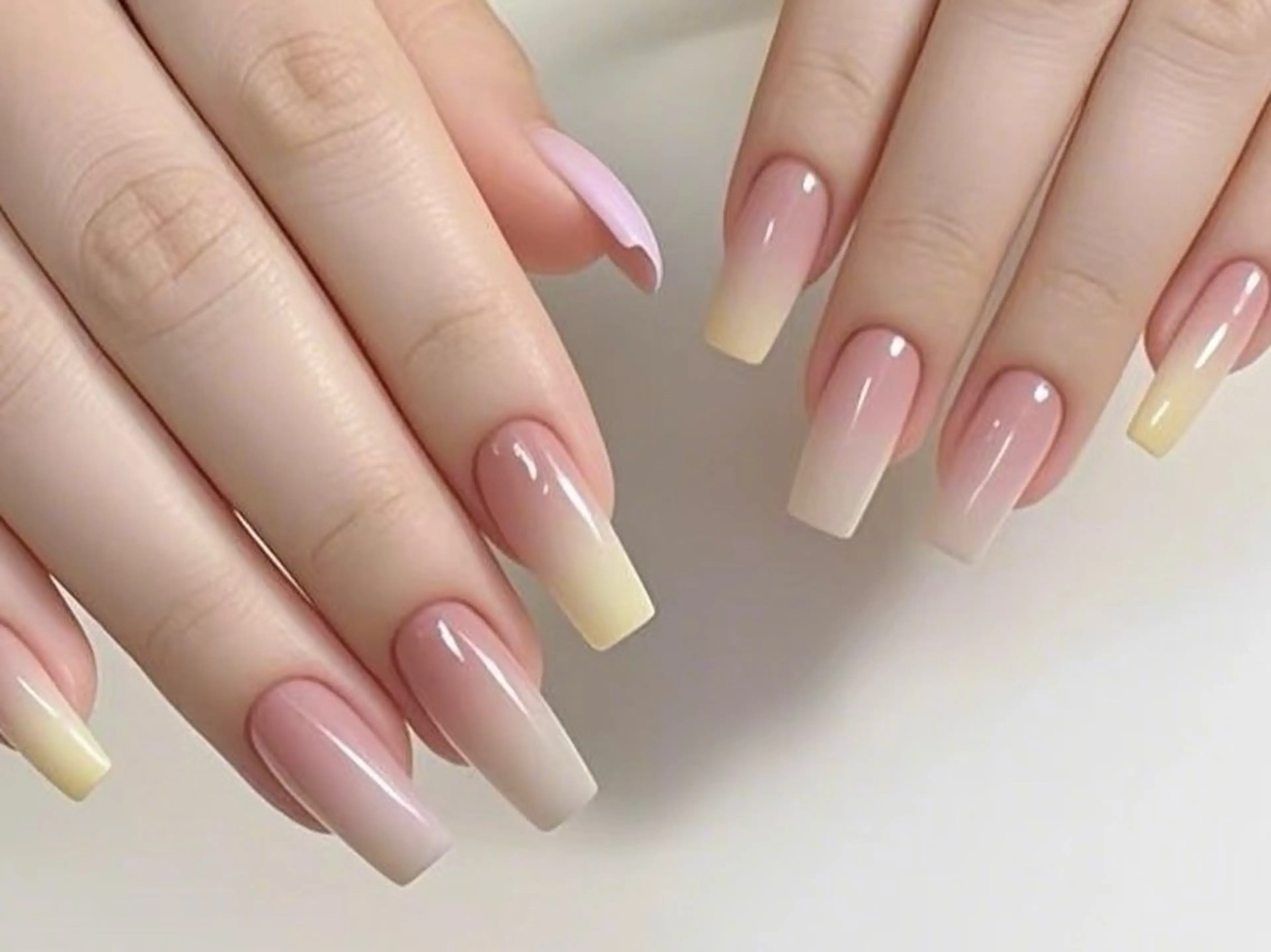 ネイル チークネイル 韓国ネイル ワンホンネイル ハンドネイル Speraネイル 大宮店🎀のネイルデザイン