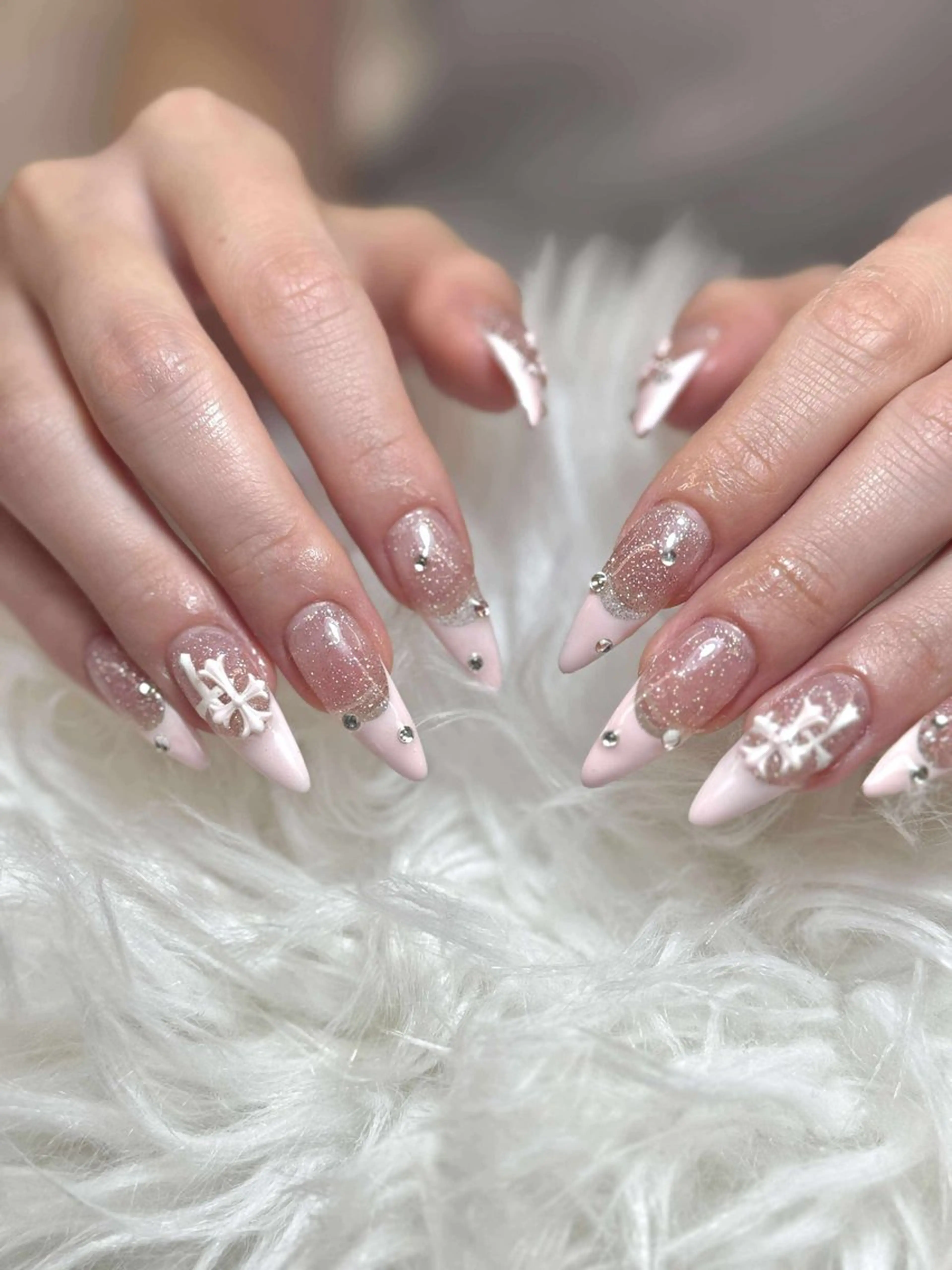 ネイル チークネイル 長さ出し フットネイル マグネットネイル 持ち込み ハンドネイル ANH NAIL ゴテゴテ専門店💎のネイルデザイン