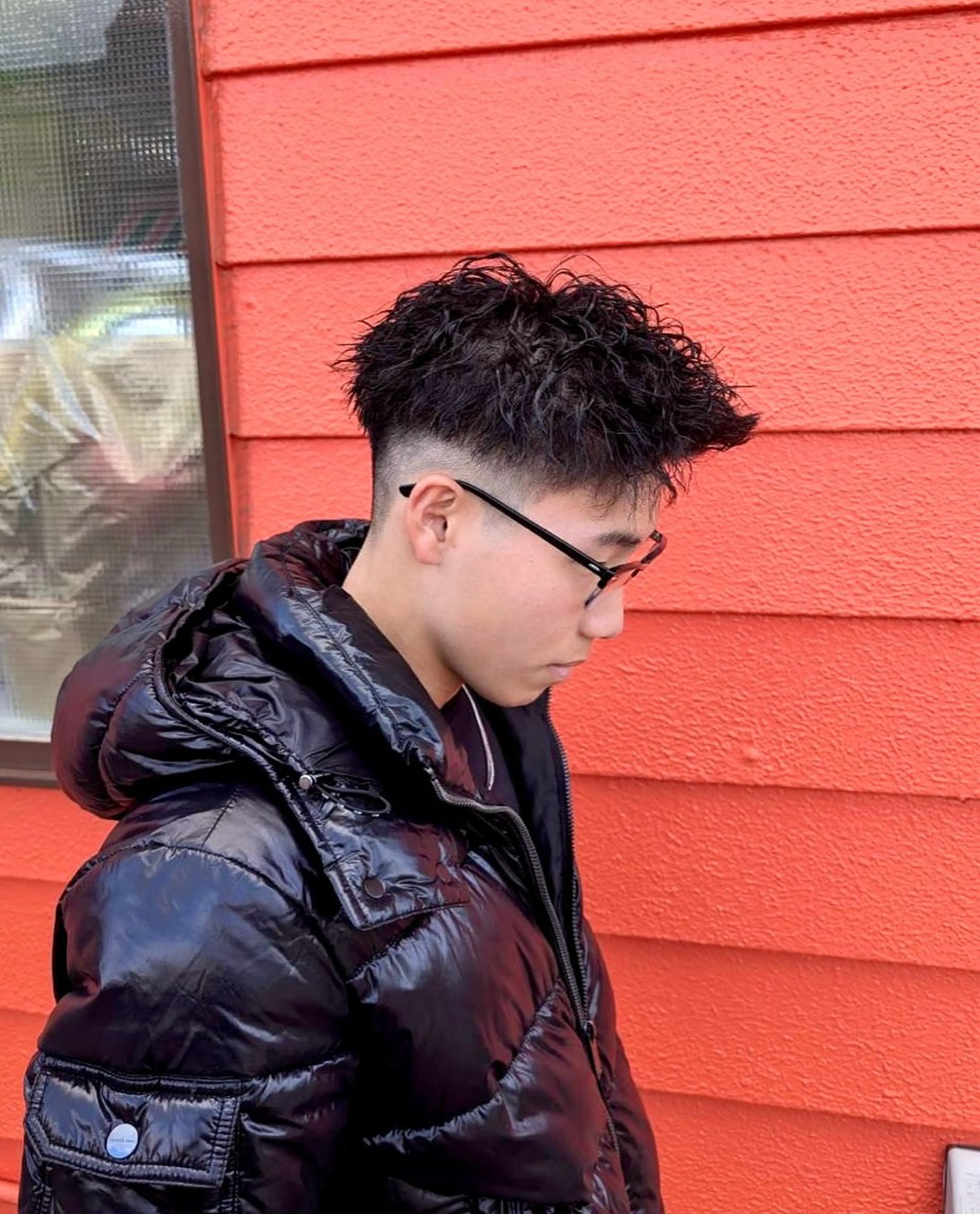 ショート パーマ メンズ アップバング メンズパーマ メンズツイストパーマ ショートヘア ツイストパーマ カット パーマ Hair  create Mano所属・堀一樹/ メンズヘア/パーマのヘアスタイル