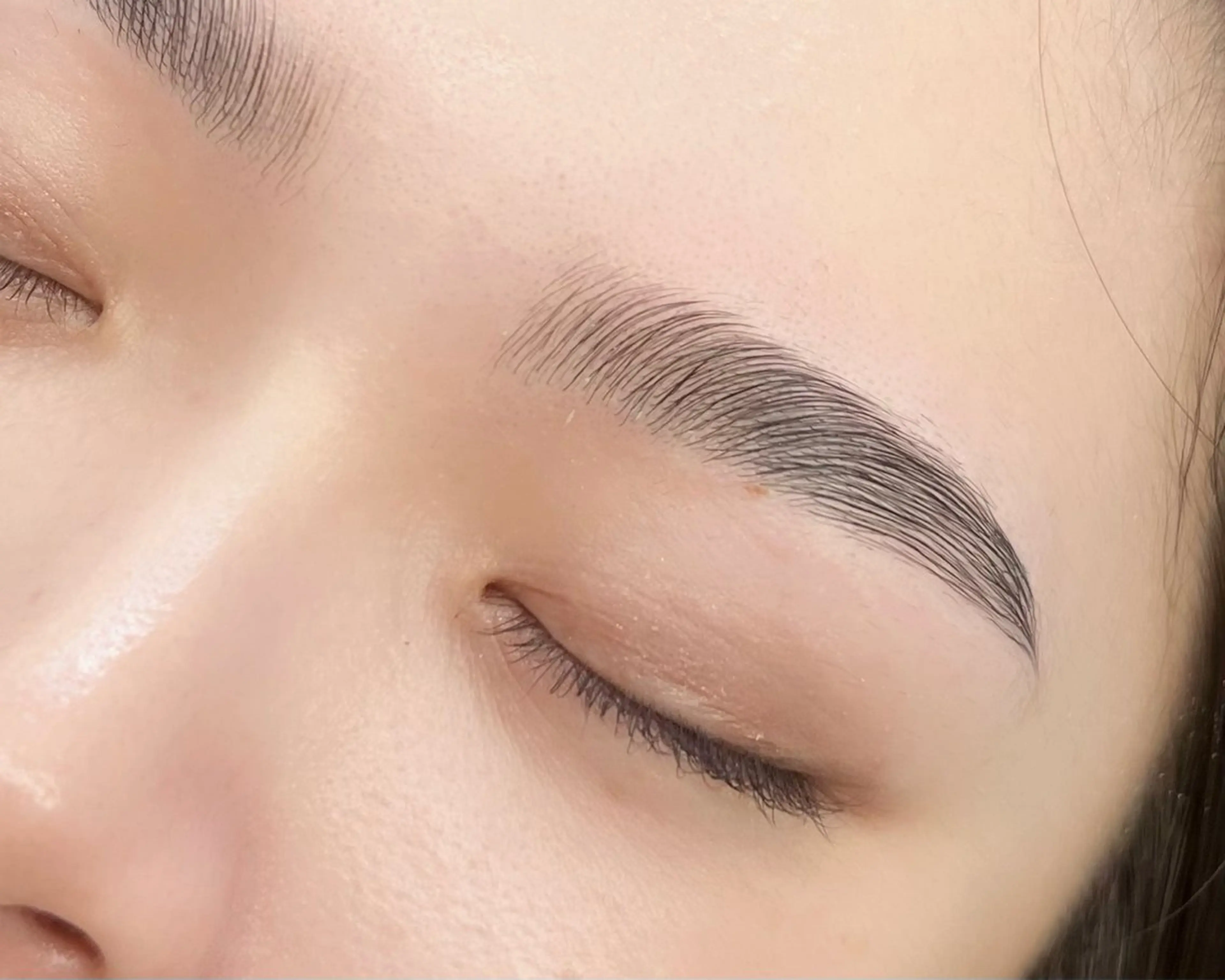 アイブロウ 【lapte】 中目黒のマツエク・マツパデザイン