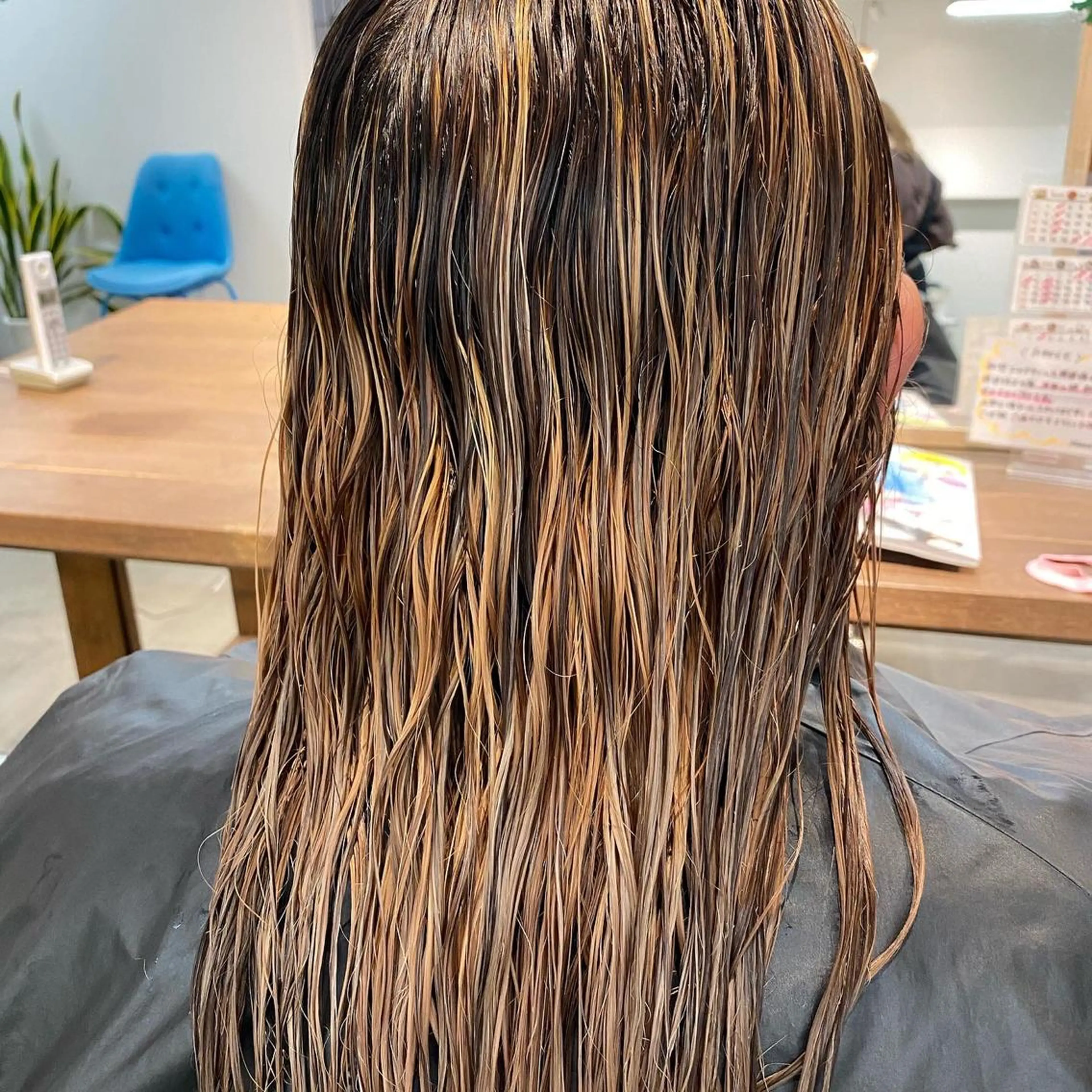 セミロング カラー ハイライトカラー ハイライト 東野 拓海のヘアスタイル