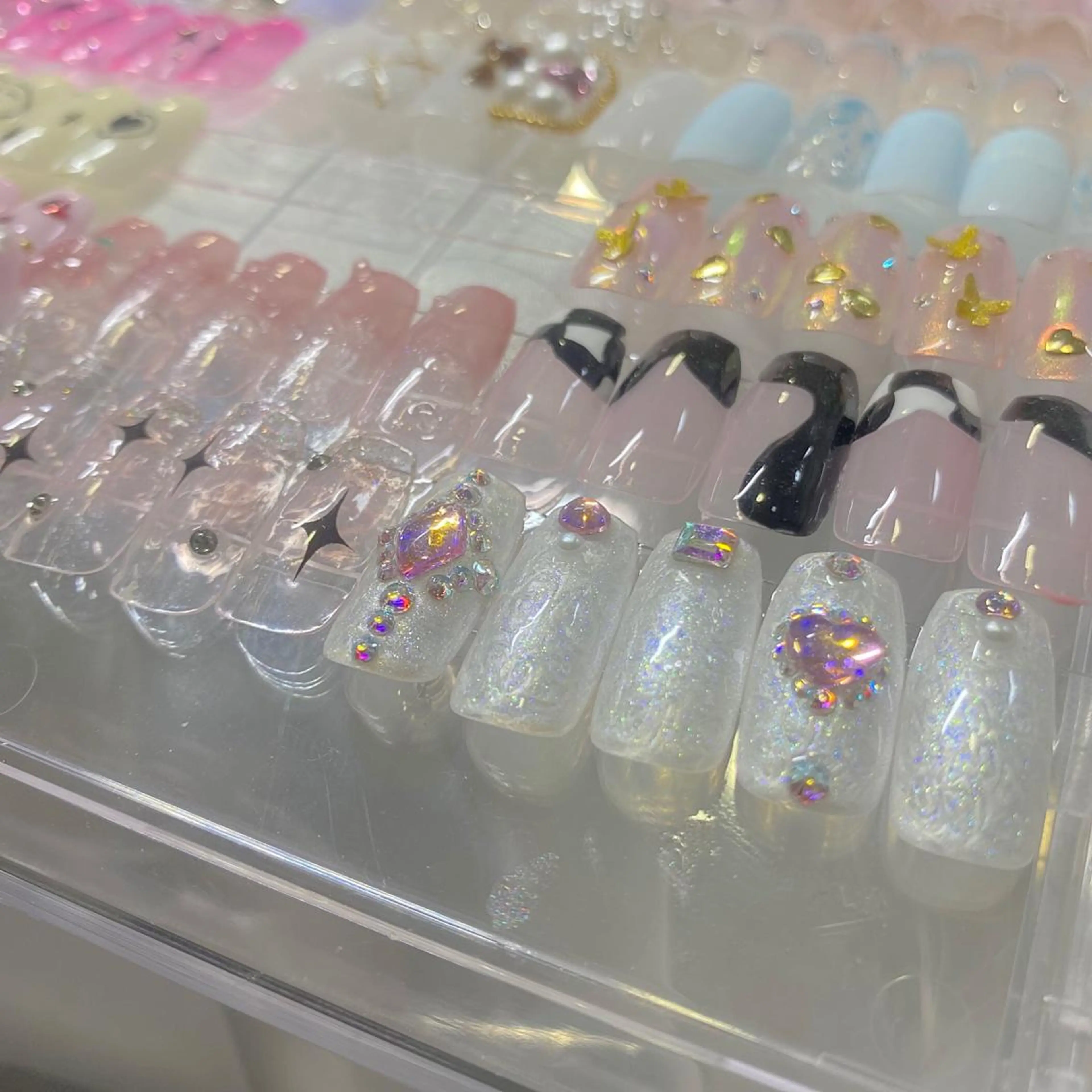 ネイル shareplus honmachi所属・Lim nail🤍 Ayaのネイルデザイン