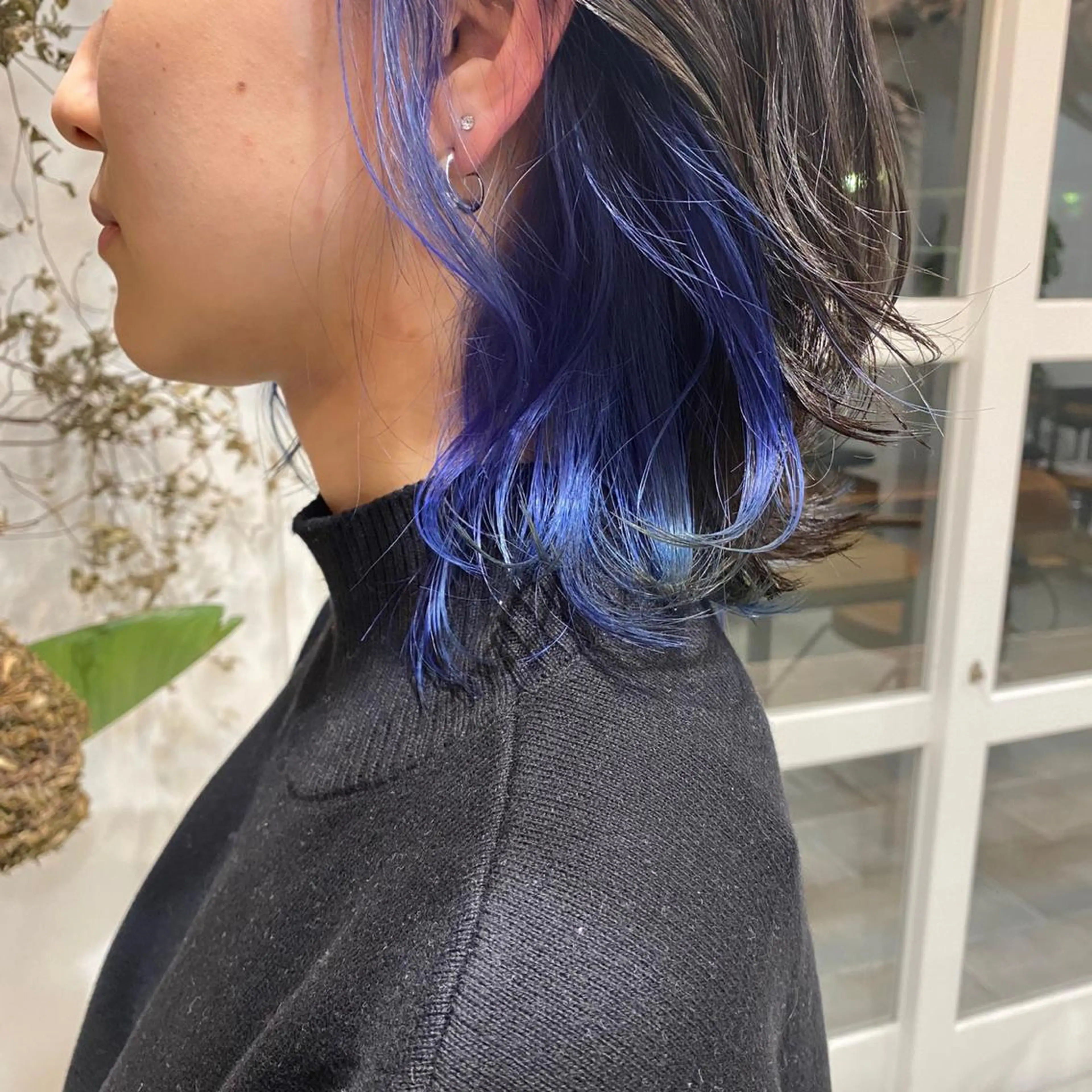 ミディアム 田中 紫苑のヘアスタイル