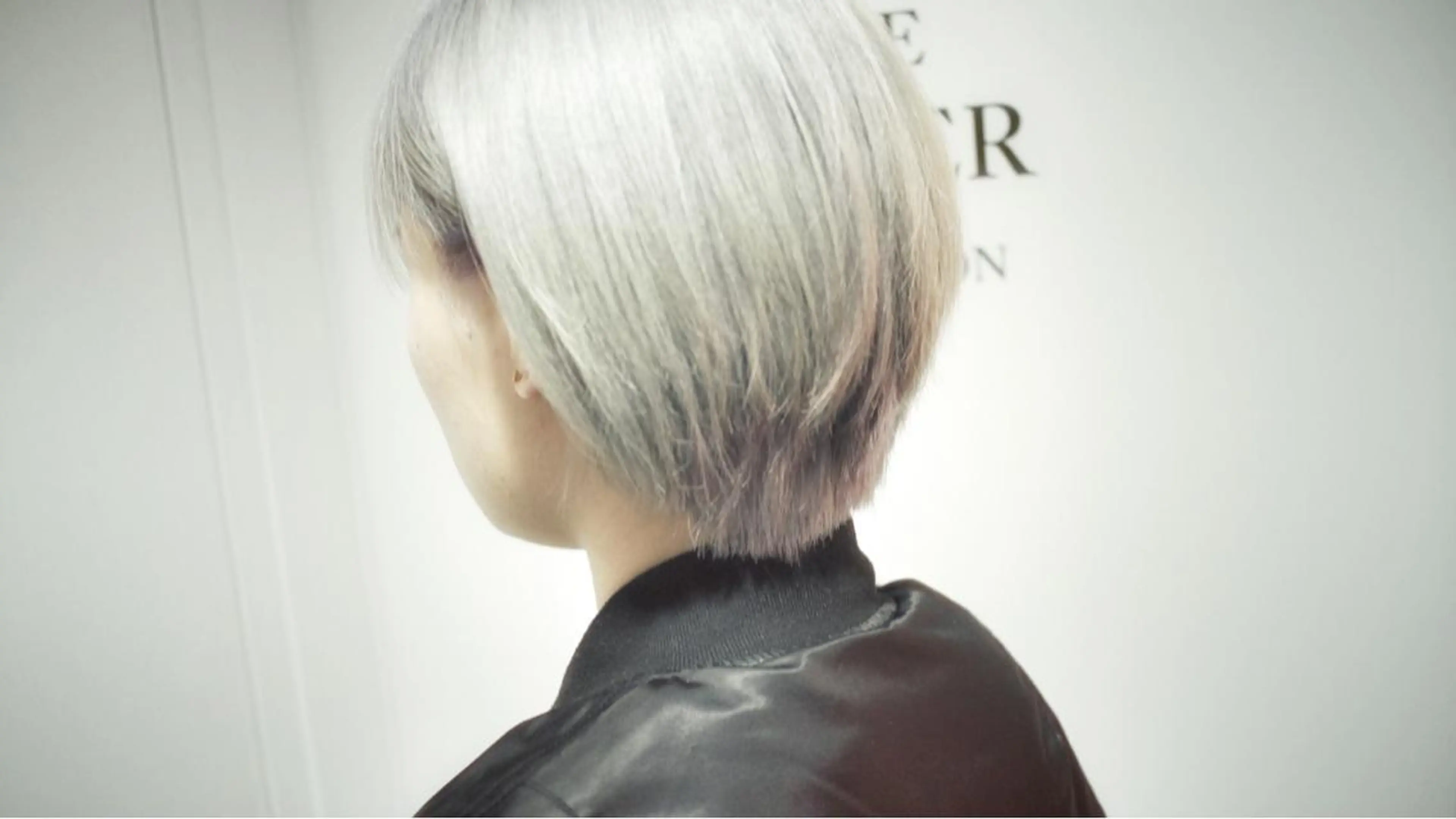 ショート カラー ショートボブ ブリーチ ボブ ショートヘア BOB🌟ハイトーン /ブリーチ/TAKUのヘアスタイル