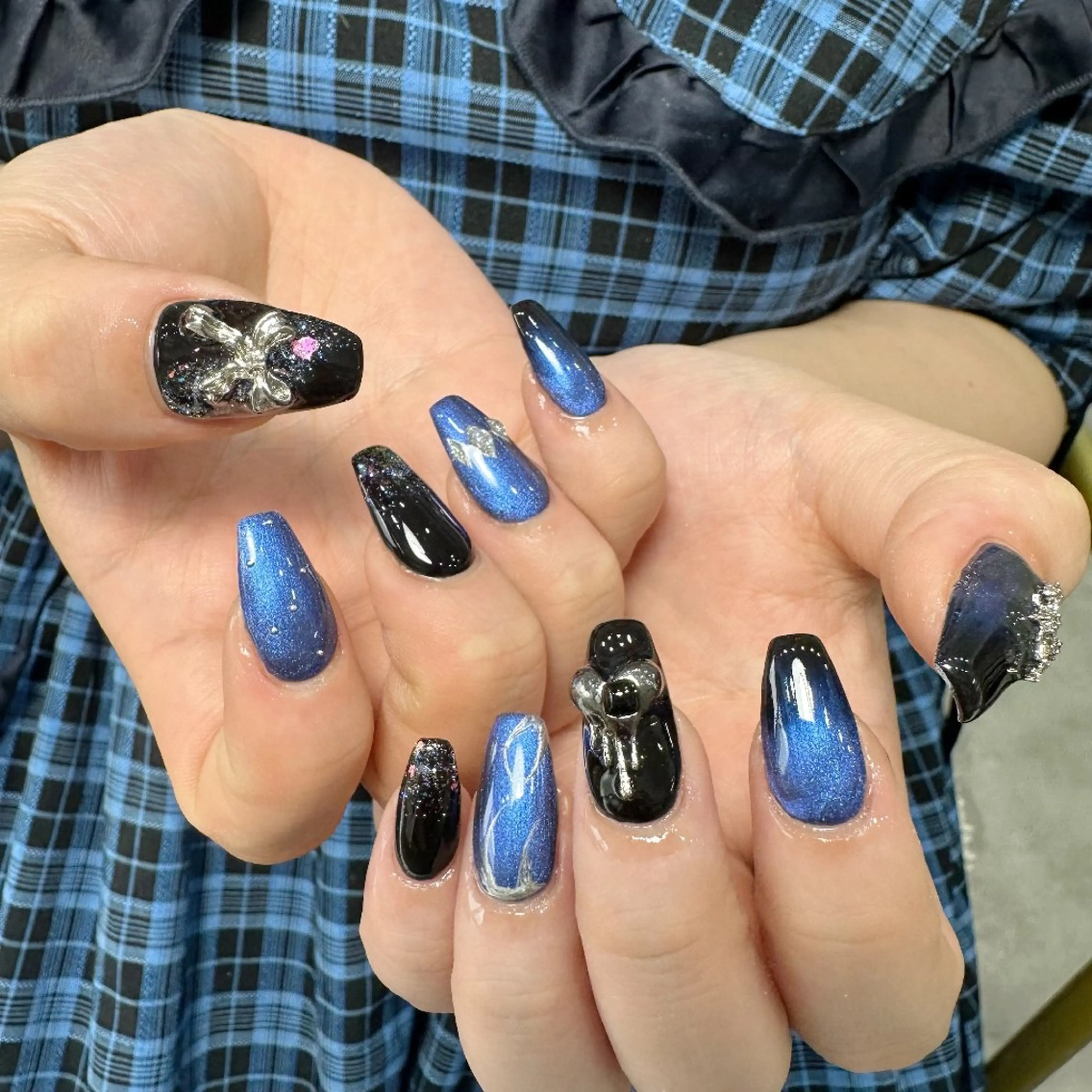 ネイル クリアネイル フラッシュネイル フットネイル フレンチネイル ジェルネイル ハンドネイル UM Nail Salonのネイルデザイン