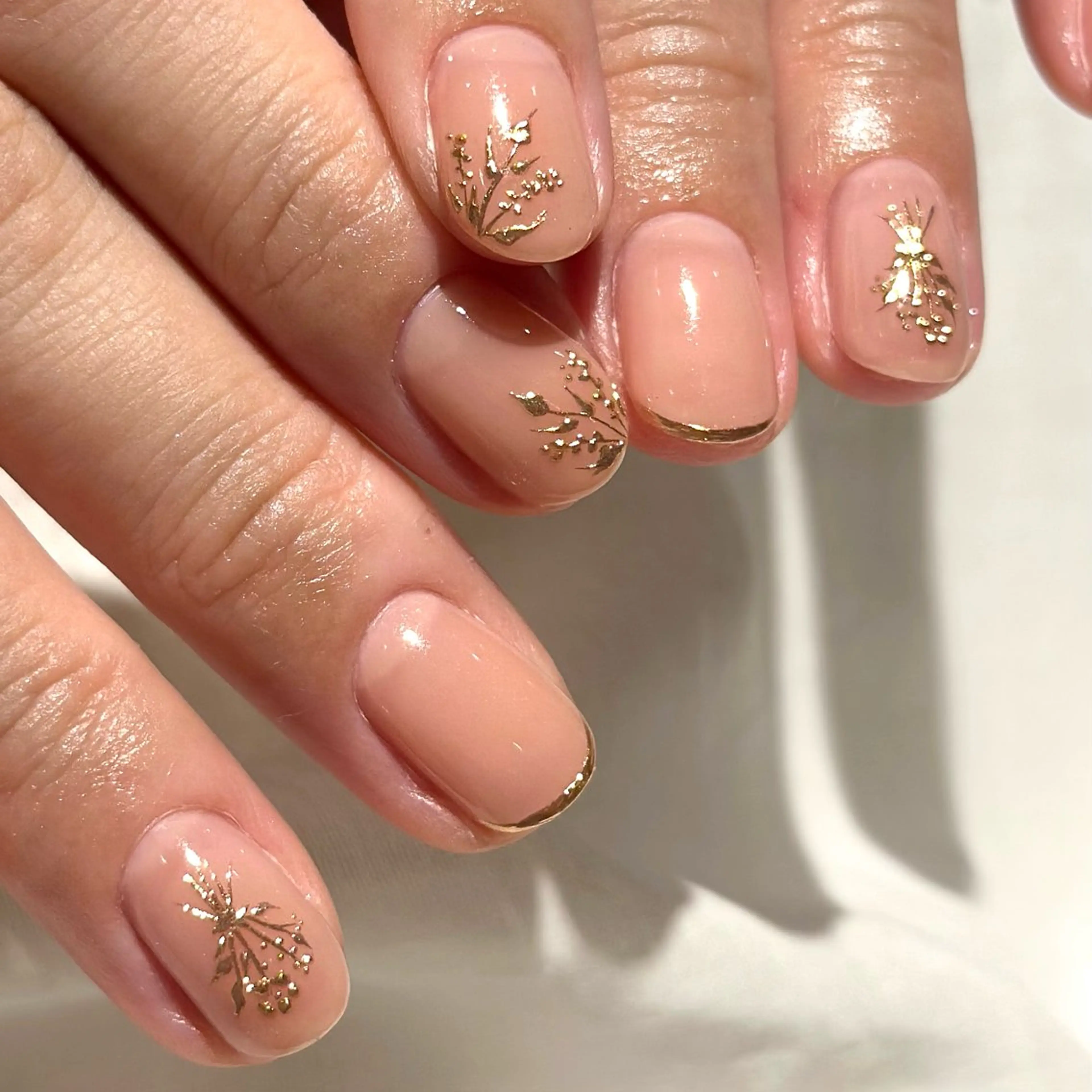 ネイル aoi .のネイルデザイン