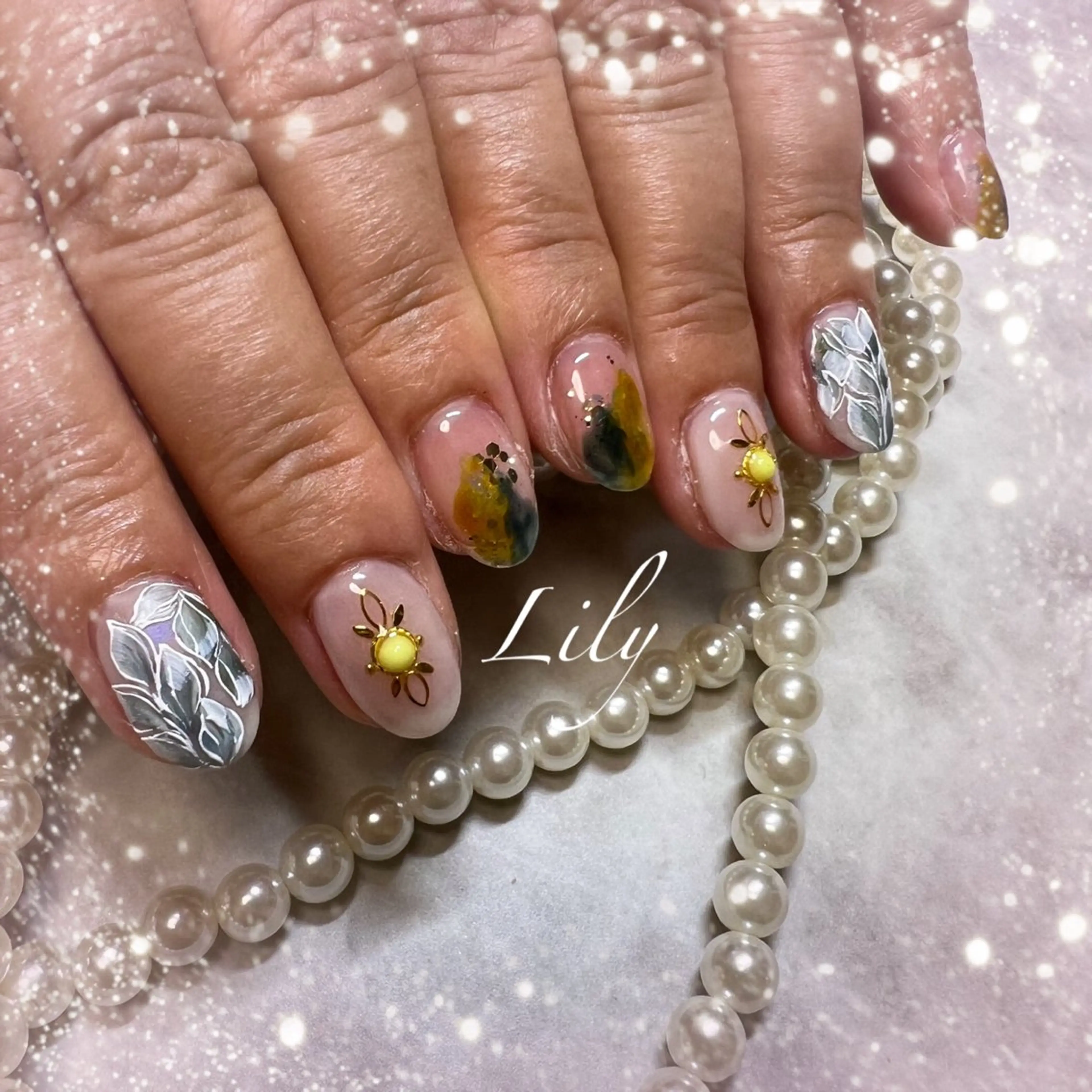 ネイル ハンドネイル Nailsalon Lilyのネイルデザイン