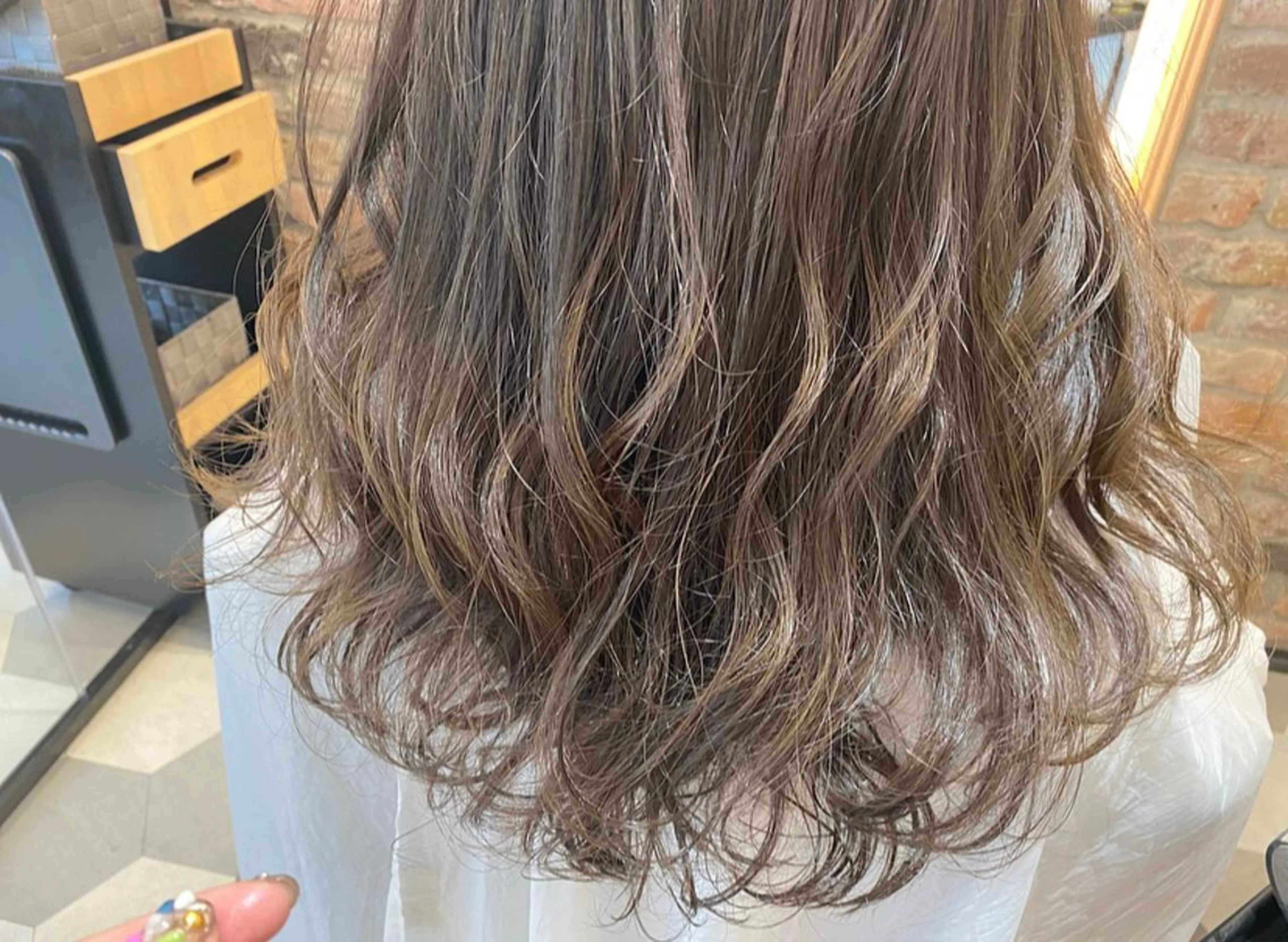 ロング カラー ベージュカラー ブリーチ ブリーチなしカラー 🌈🌸あおき みちる🌟💗のヘアスタイル