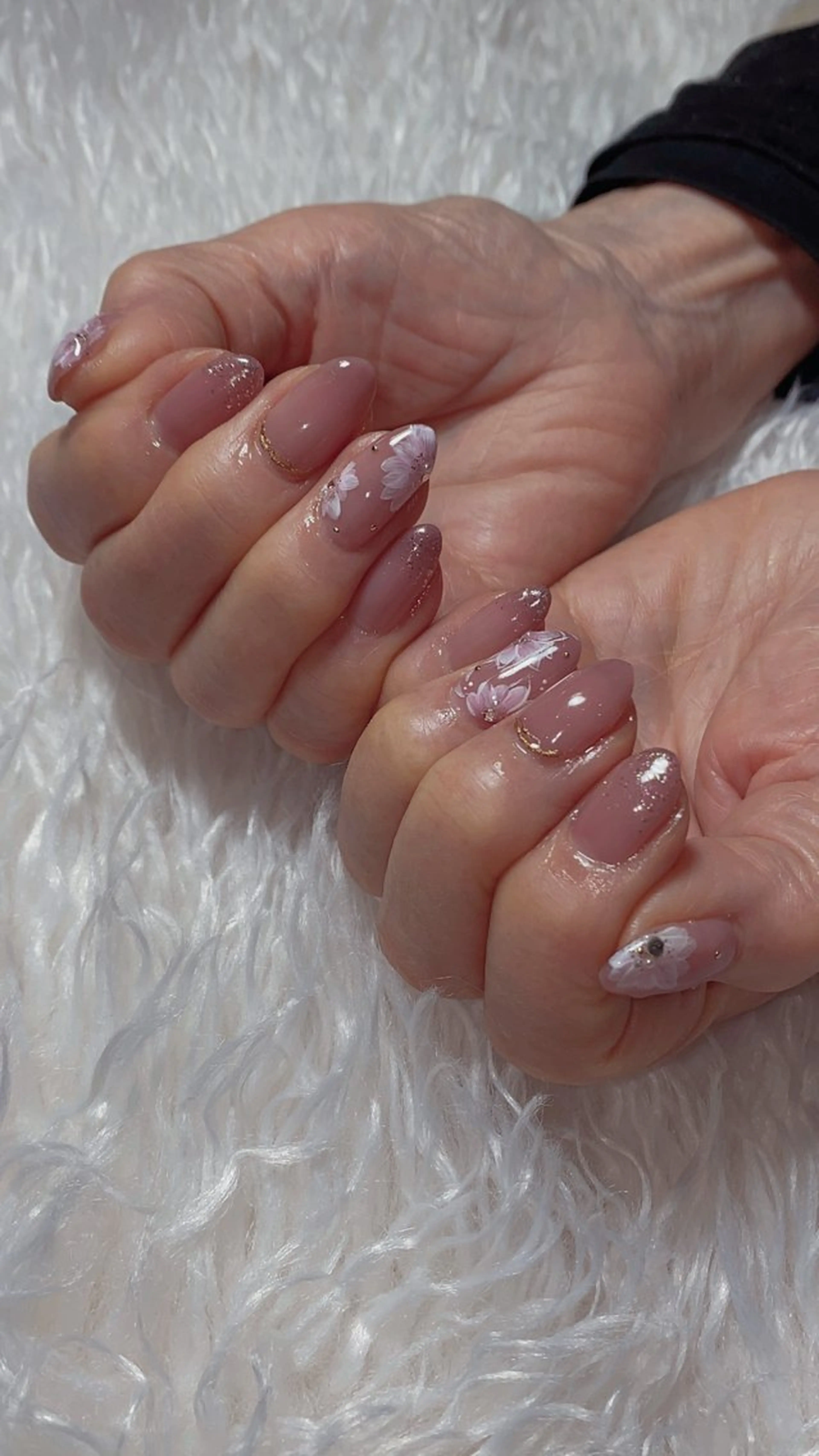 ネイル n o q r m. n a c h iのネイルデザイン