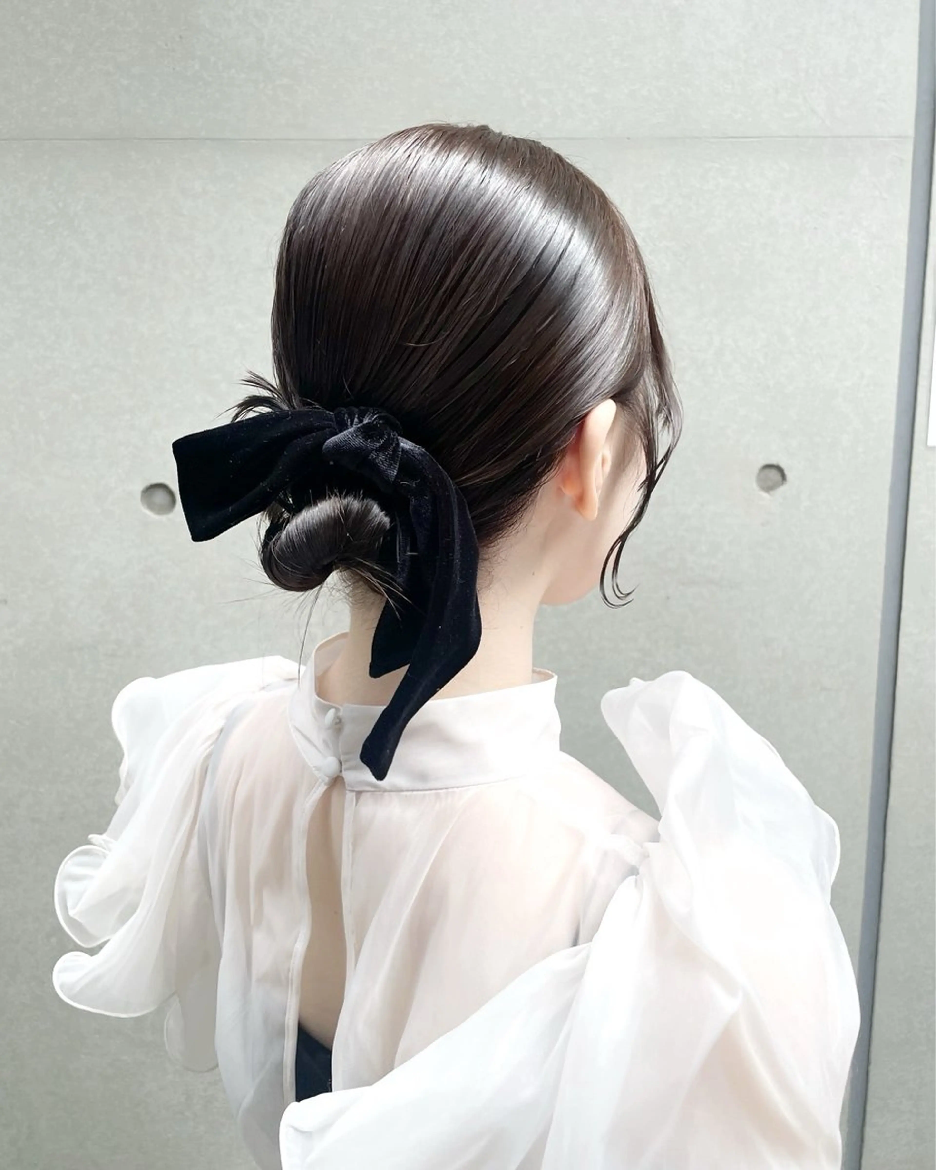 ロング ヘアアレンジ お団子ヘア 結婚式・ブライダル ヘアセット Hair Salon BOTTOMS所属・✨透明感ケアカラー✨ 長野ゆきなのヘアスタイル