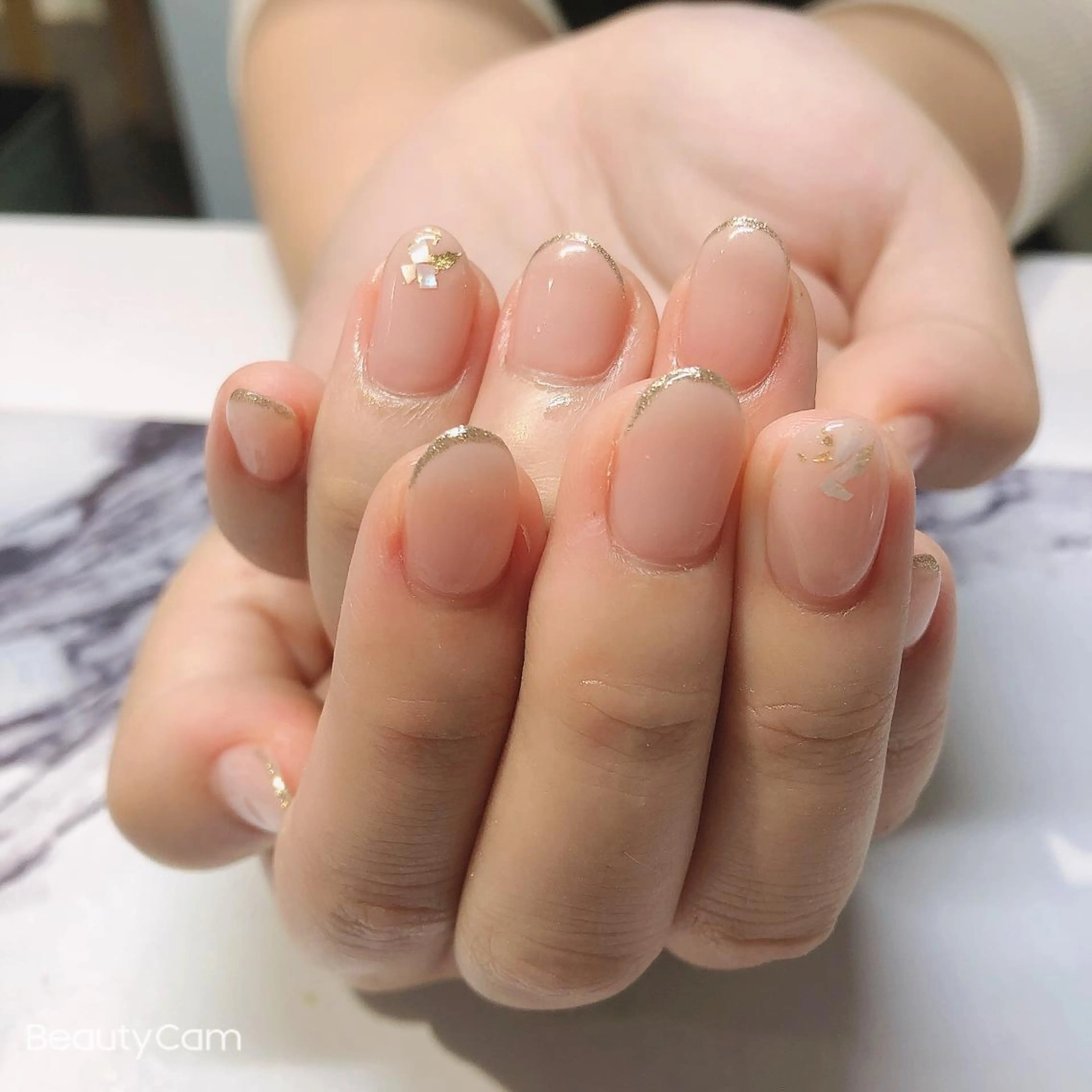 ネイル ハンドネイル Guarendo錦糸町店所属・ガレンドウ 白澤 愛子のネイルデザイン