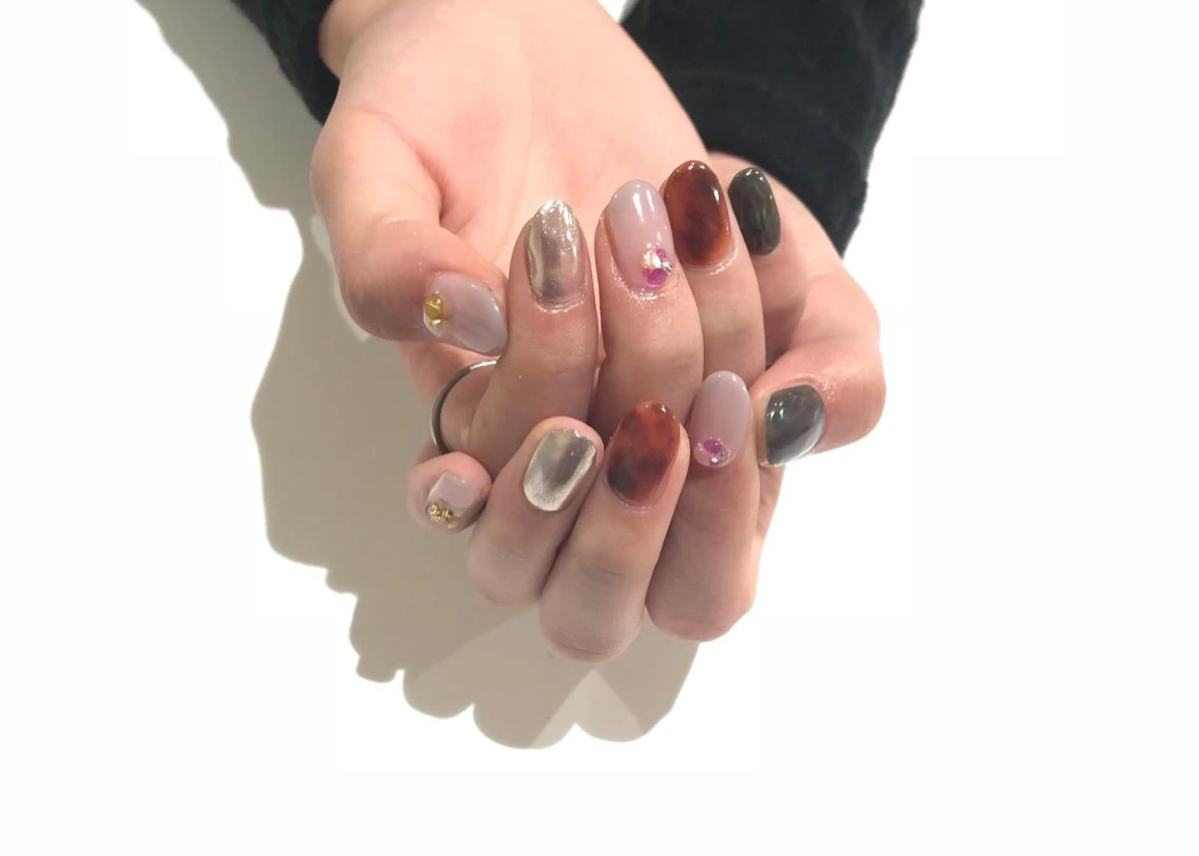 ネイル 舞田 苑香のネイルデザイン