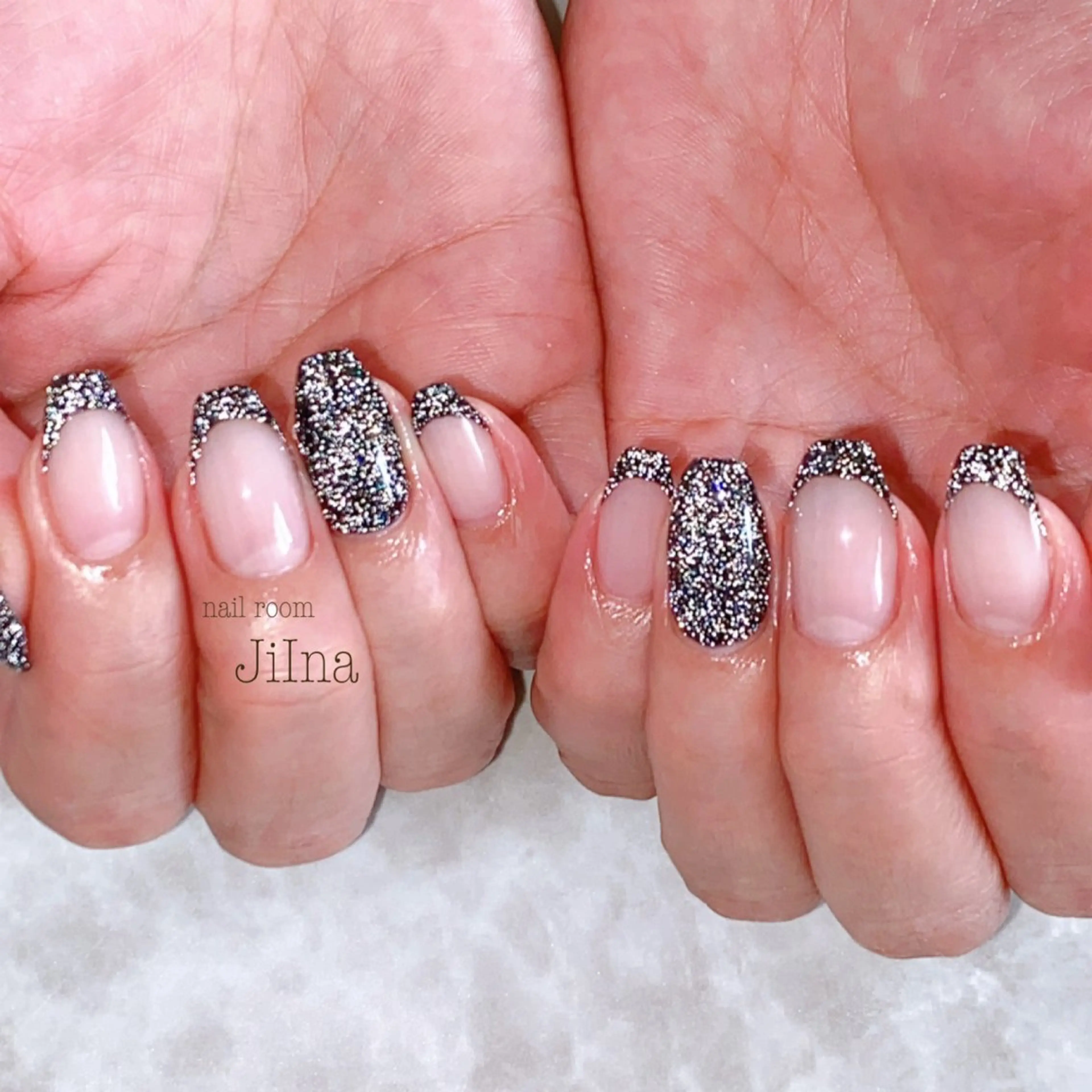 ネイル フラッシュネイル フレンチネイル JiIna nailのネイルデザイン