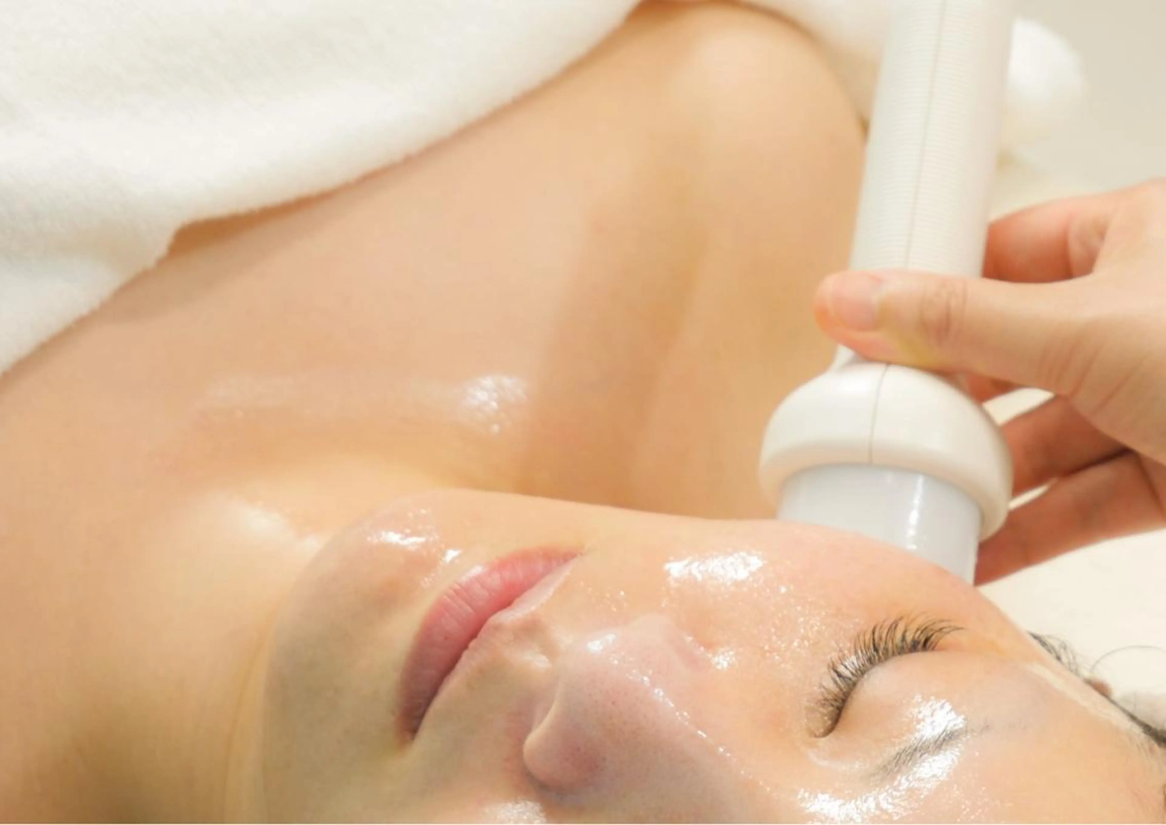 ［美容液導入でハリ肌へ］ポレーションコース　1回の写真