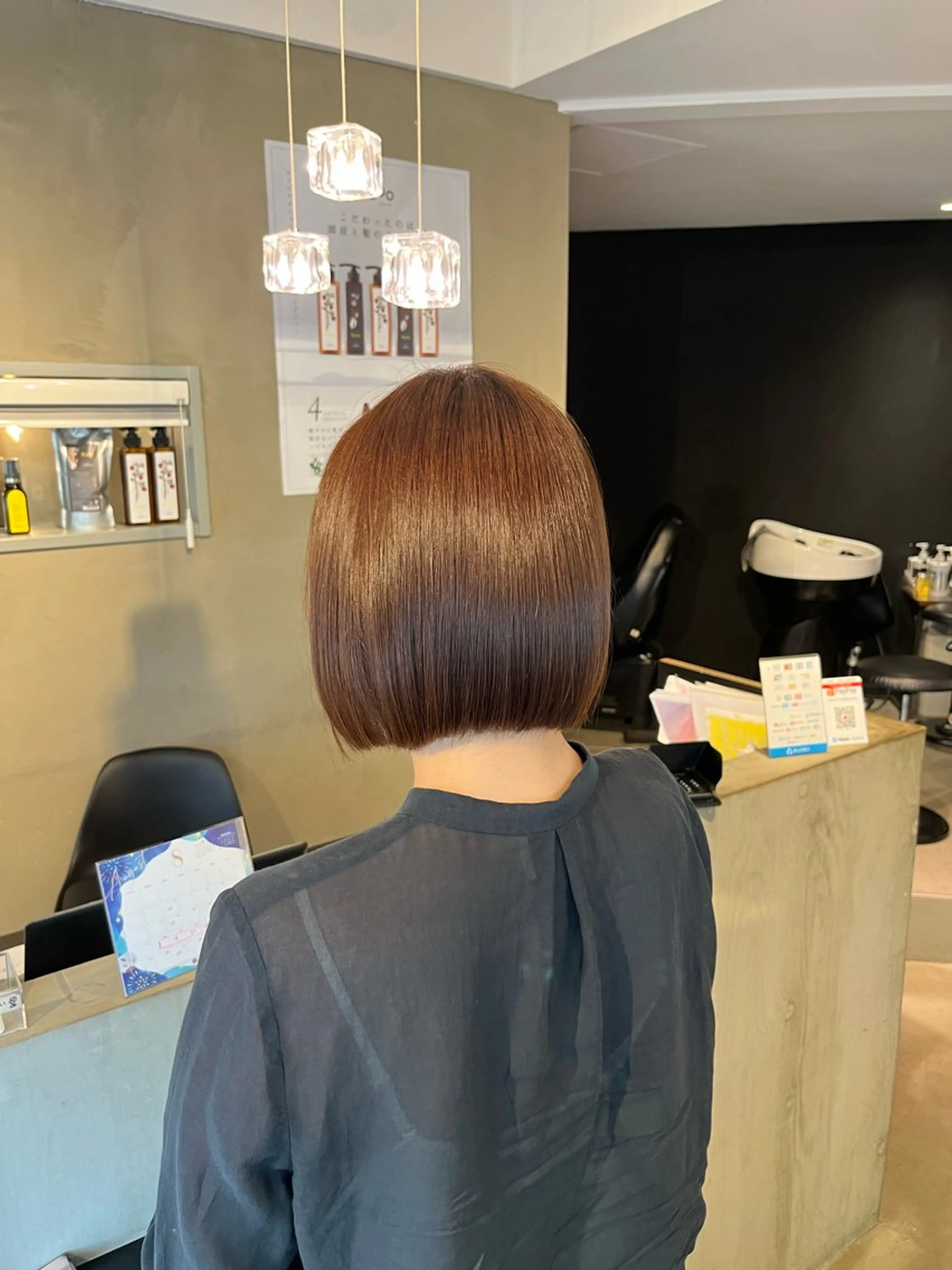 ショート ボブ カット 本木下朋花/髪質 改善×ダブルカラーのヘアスタイル