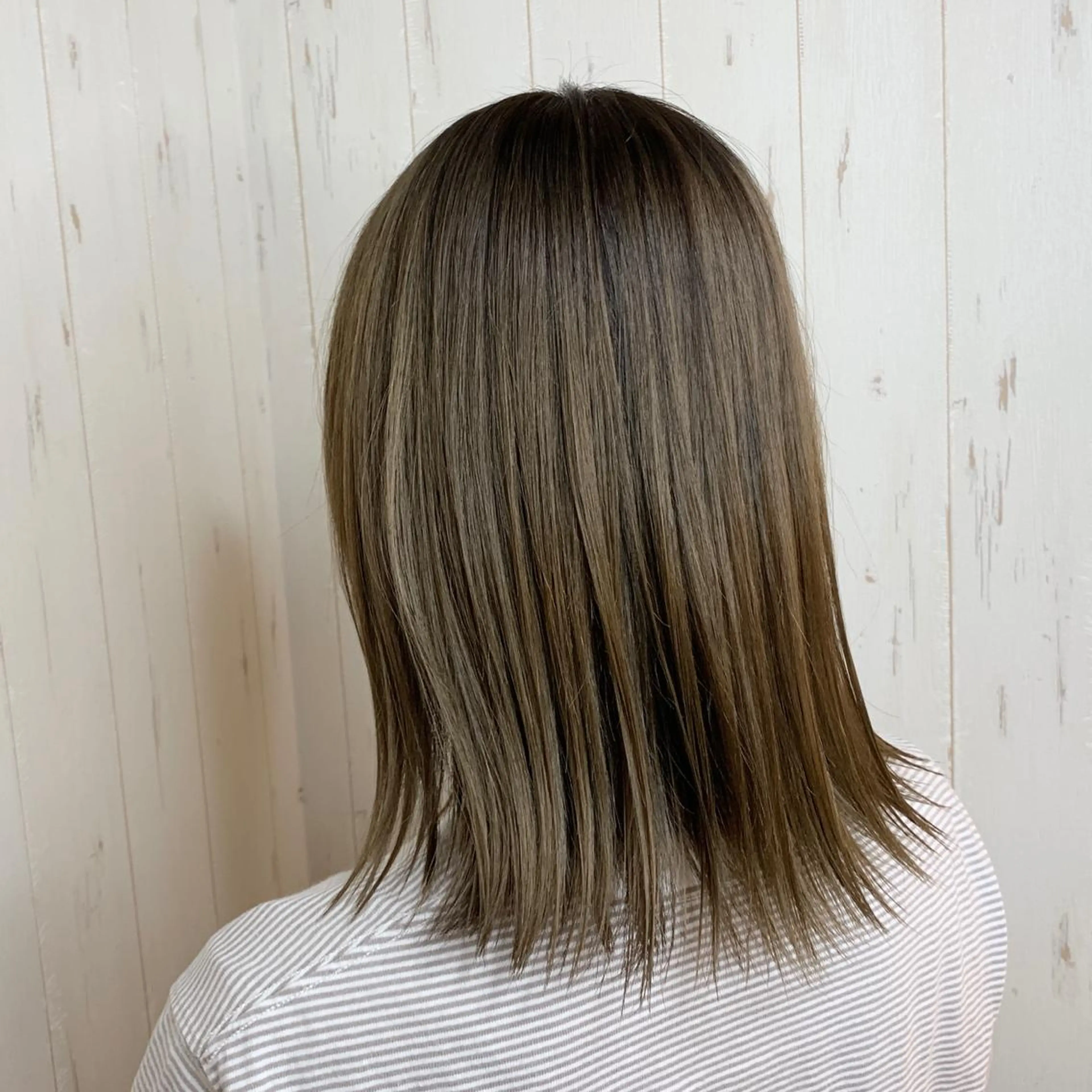 ミディアム カラー ヘアカラー トリートメント 原山 直人のヘアスタイル