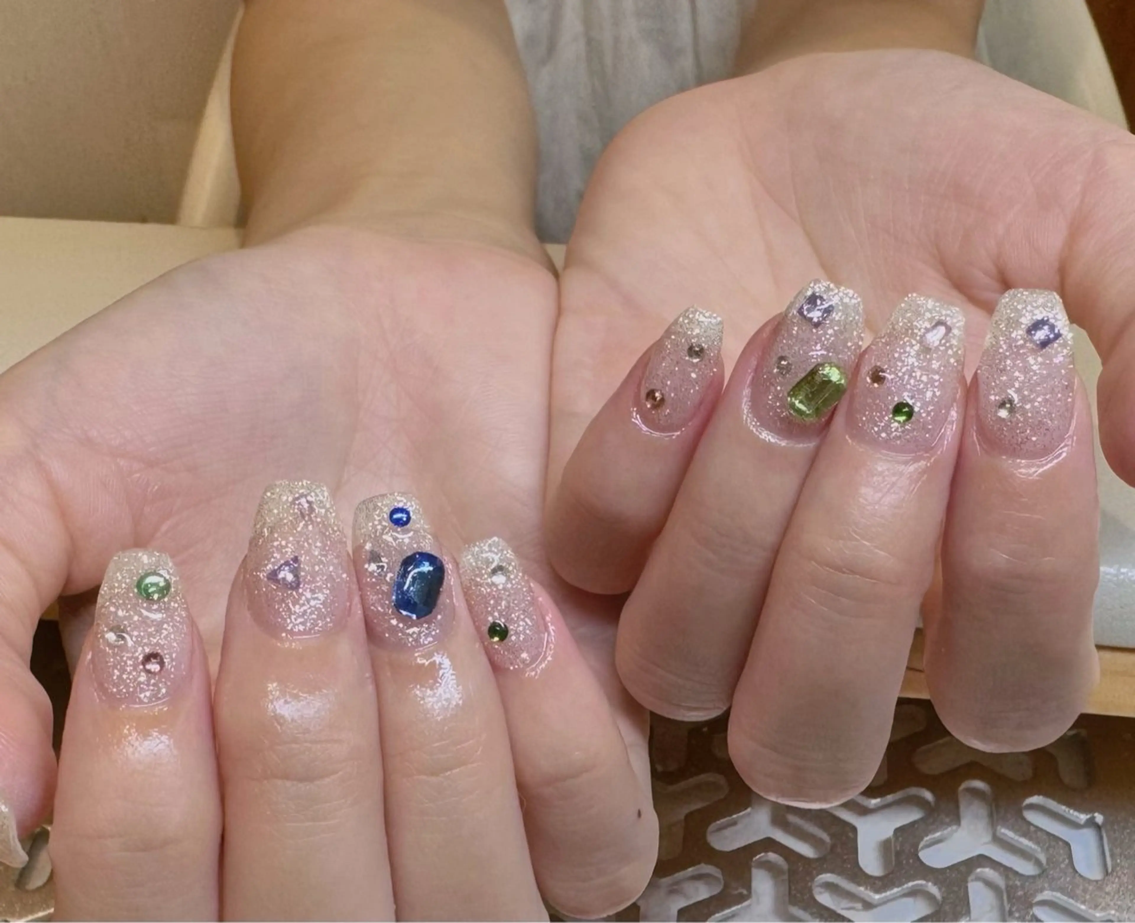 ネイル べっ甲ネイル ボルドー ブラウン マグネットネイル ニュアンスネイル ハンドネイル RinRin　nail所属・孔 ジンシェンのネイルデザイン