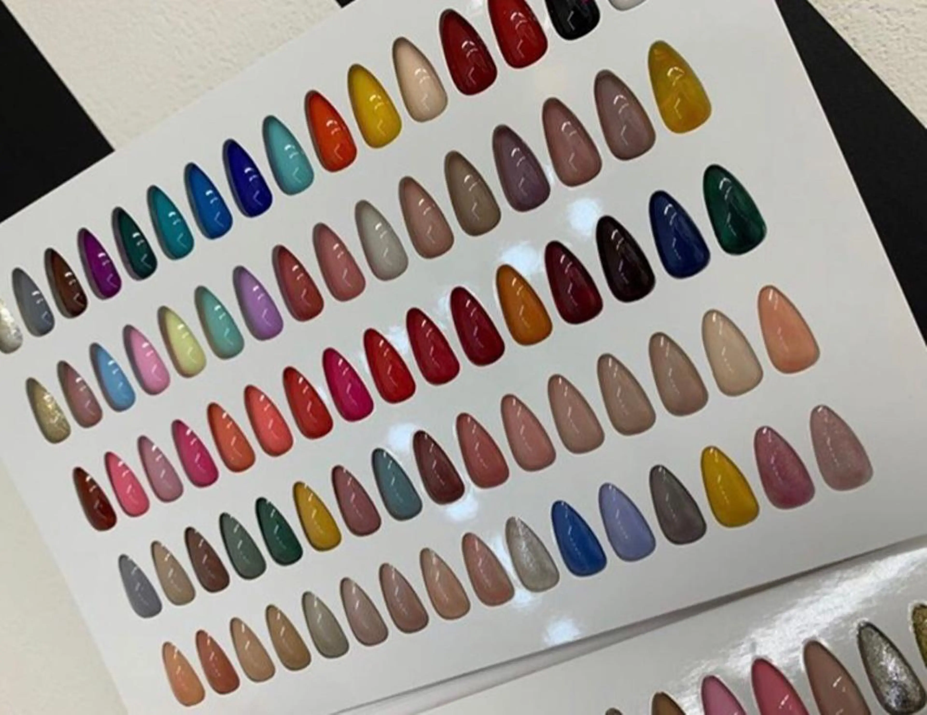 ネイル Glück ...所属・Glück... chikakoのネイルデザイン