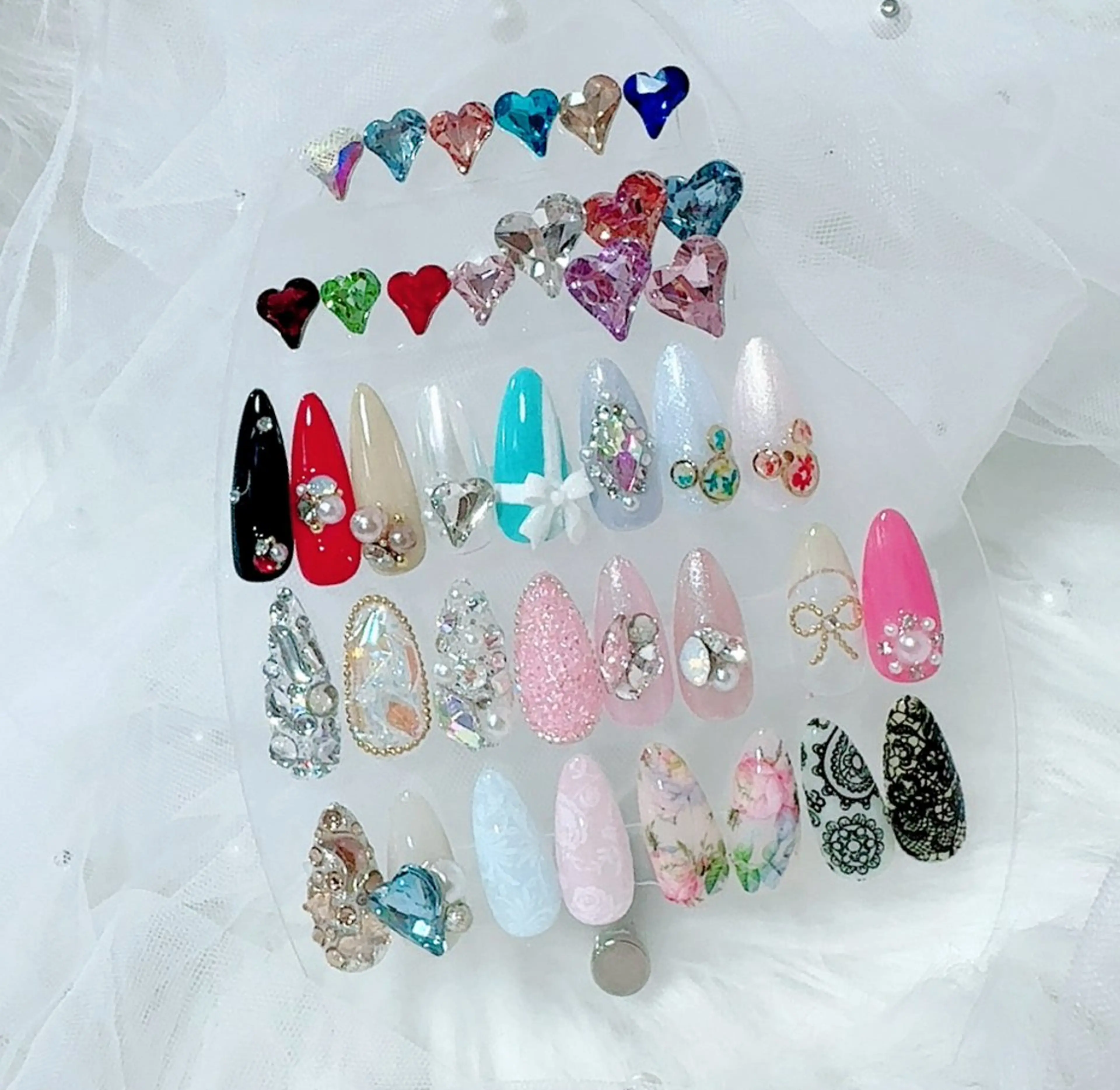 ネイル アートネイル BonheurDeux所属・Bonheur LINAのネイルデザイン