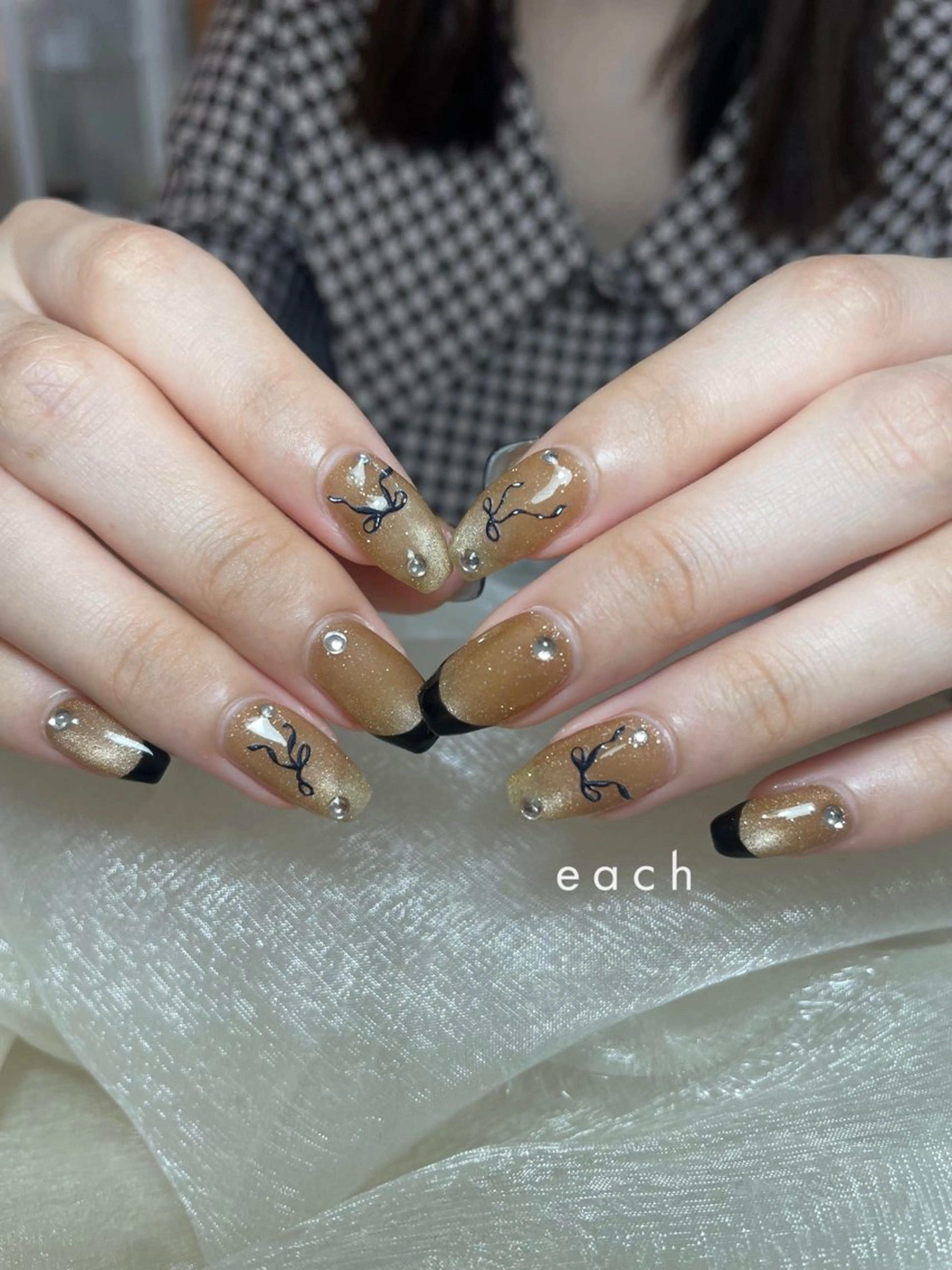 ネイル マグネットネイル each lucaのネイルデザイン