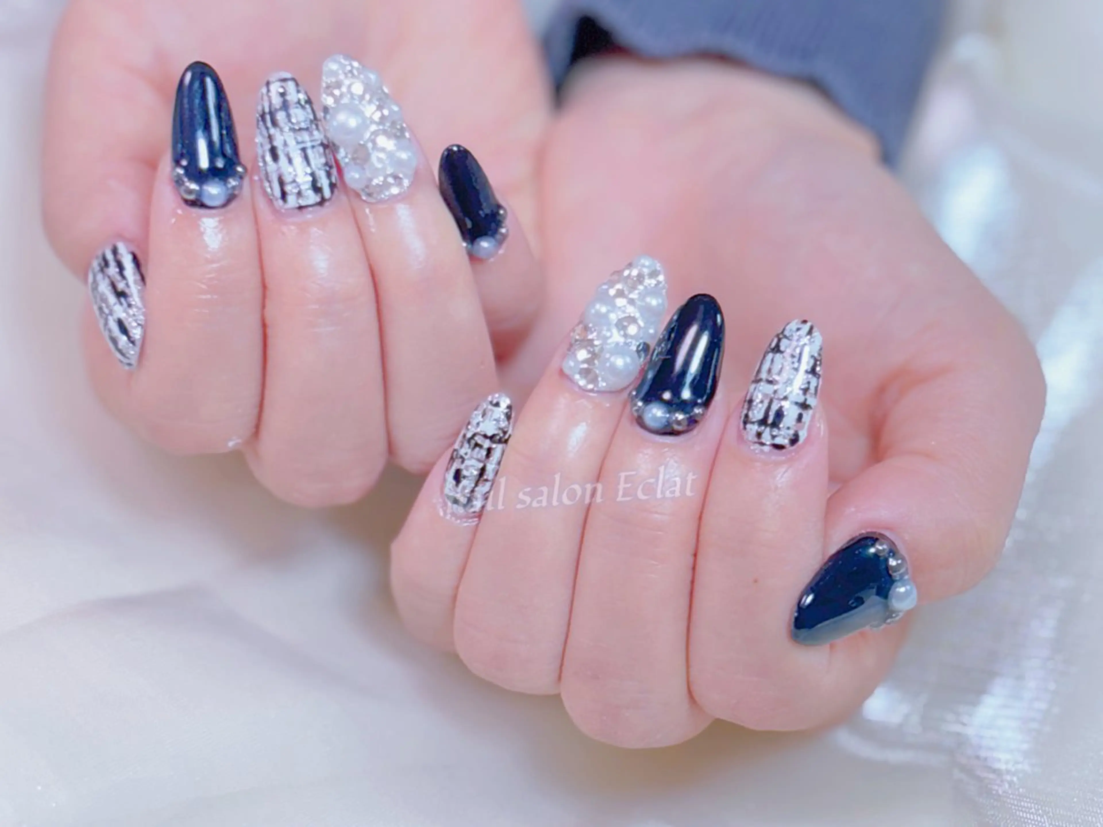 ネイル ネイルサロンエクラ 🫧Shizukaのネイルデザイン