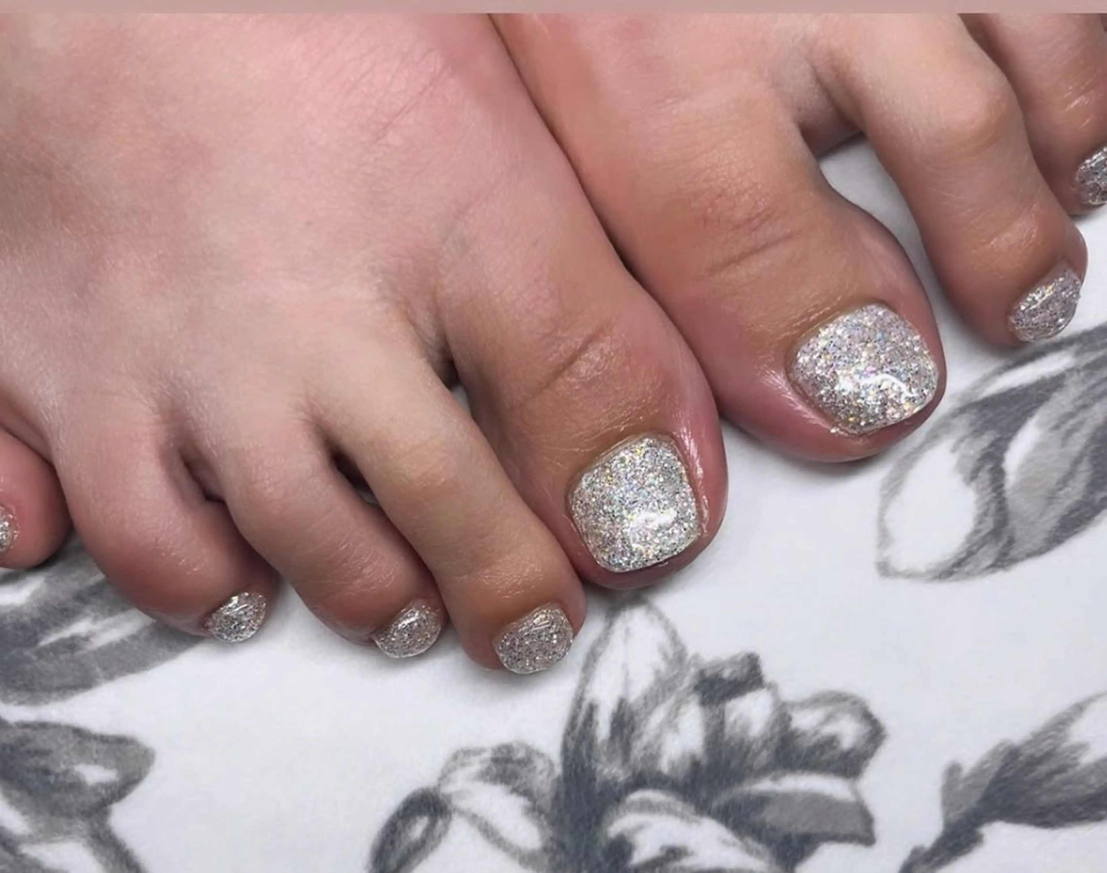 【フット】ラメワンカラー・ツーカラー（オフ込み✨️）の写真