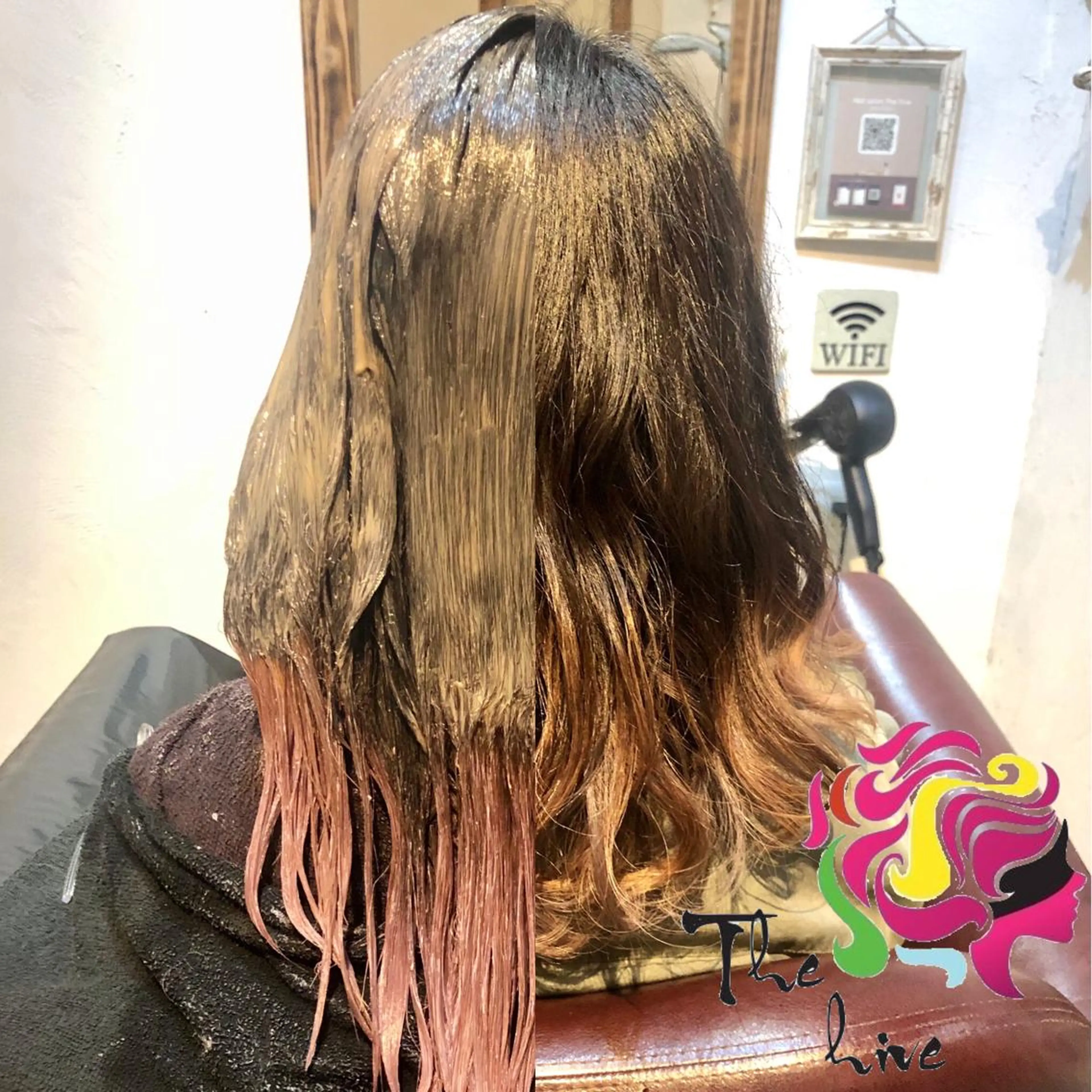 セミロング カラー バレイヤージュ ブラウンカラー ピンクカラー ピンクブラウン レイヤーカット カット ヘアカラー Hair salon The  hiveのヘアスタイル