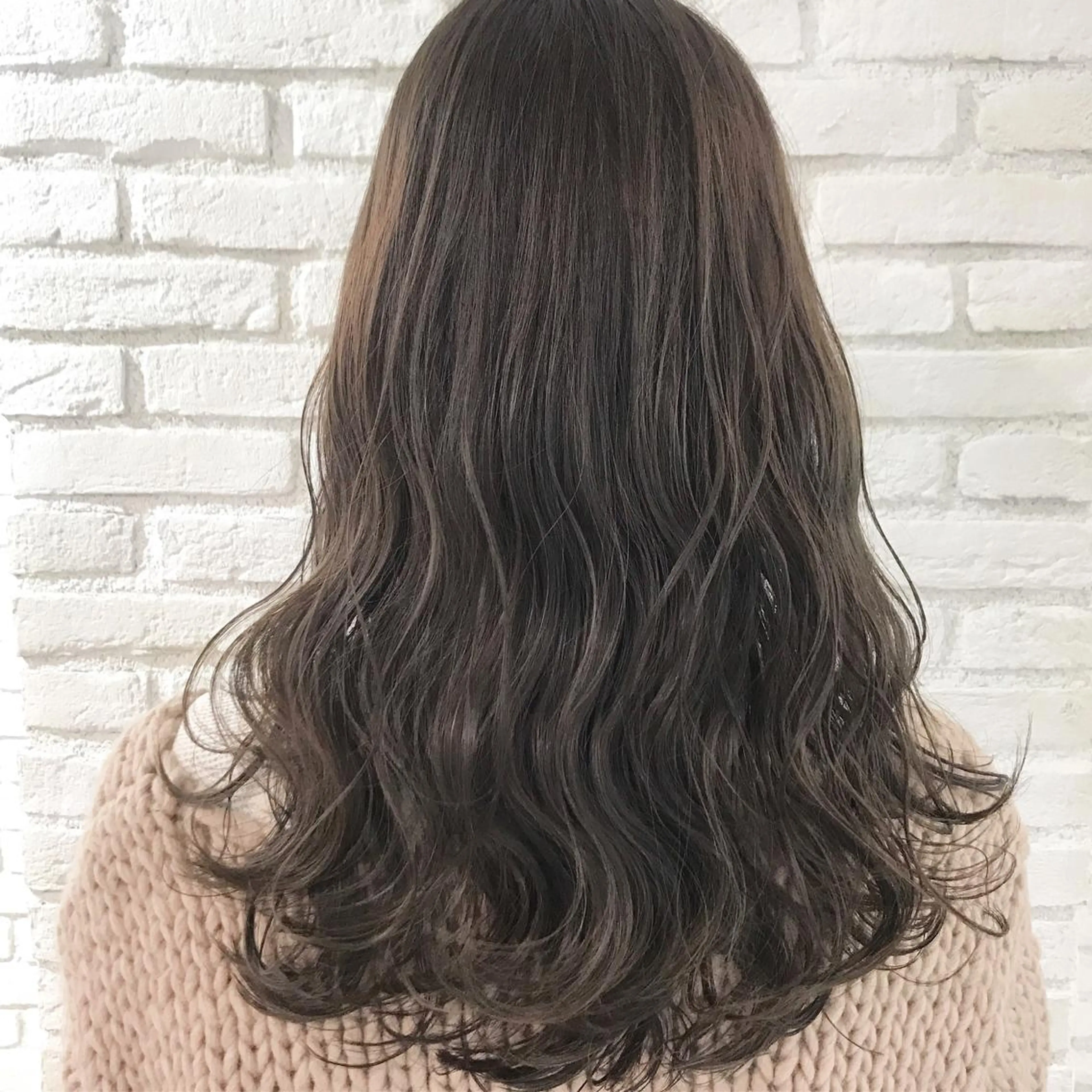 ロング カラー 顔周りカット 伊 杏のヘアスタイル