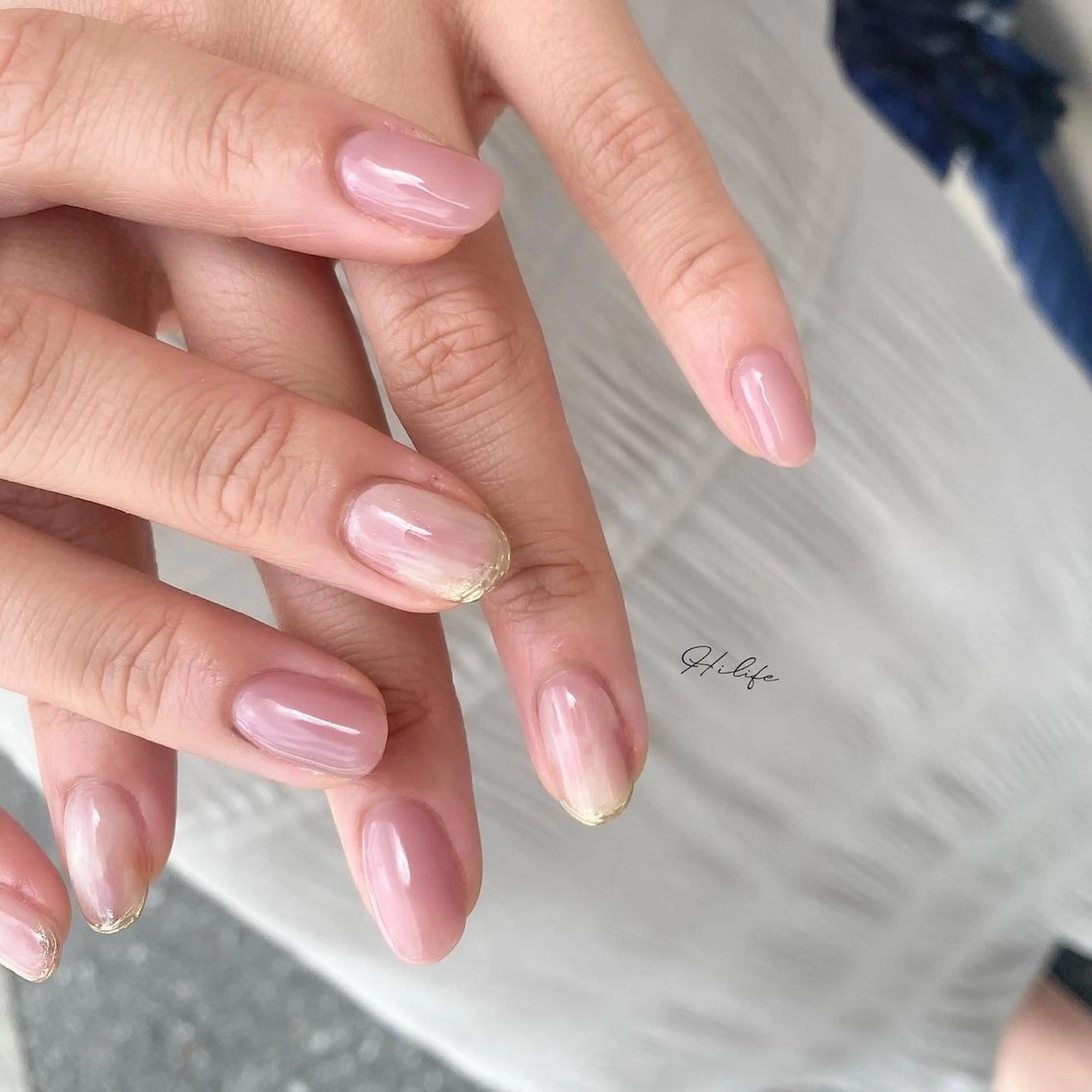ネイル ニュアンスネイル ネイルチップ ハンドネイル Nail Adore.のネイルデザイン