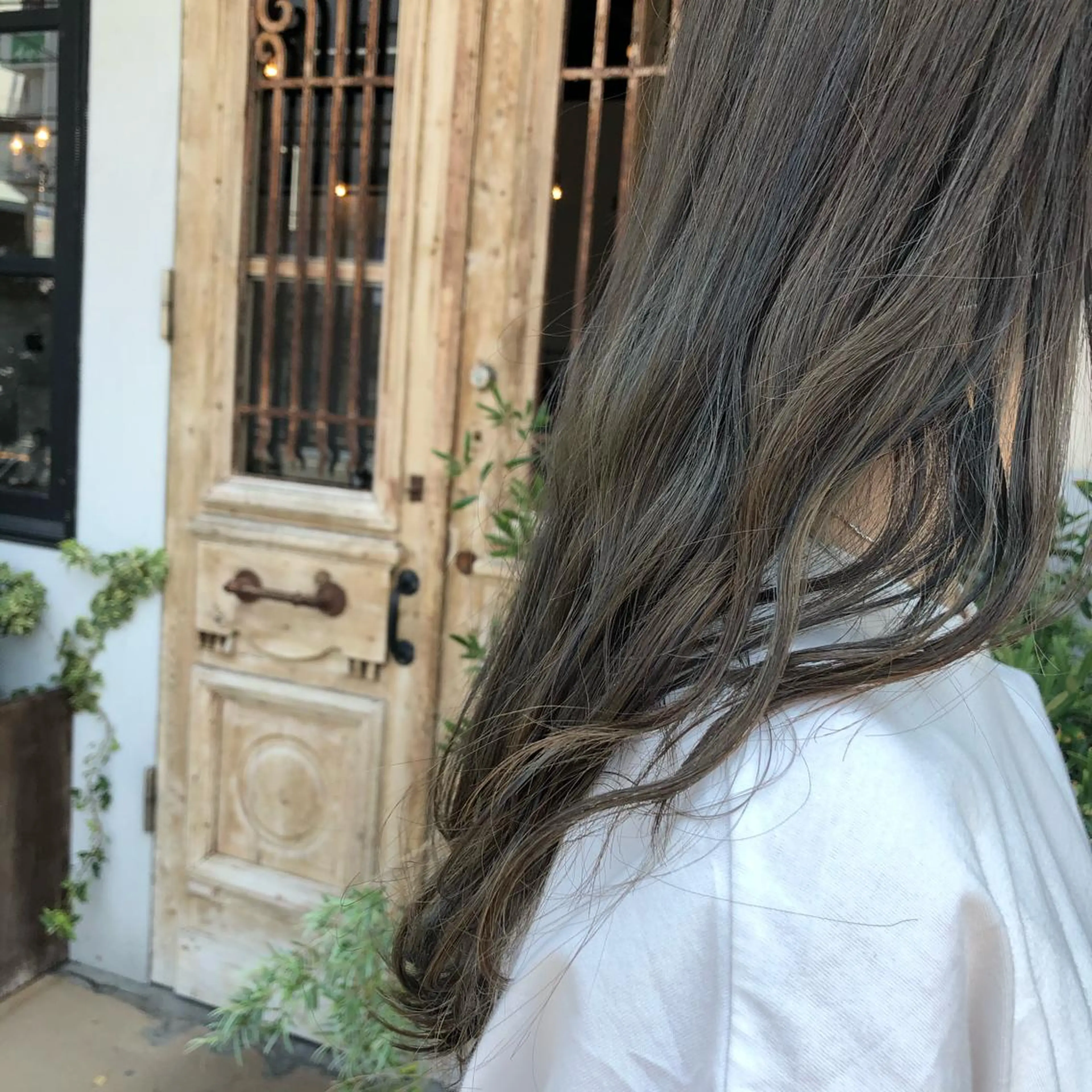 ロング カラー Liliane所属・吉田 彩花のマツエク・マツパデザイン