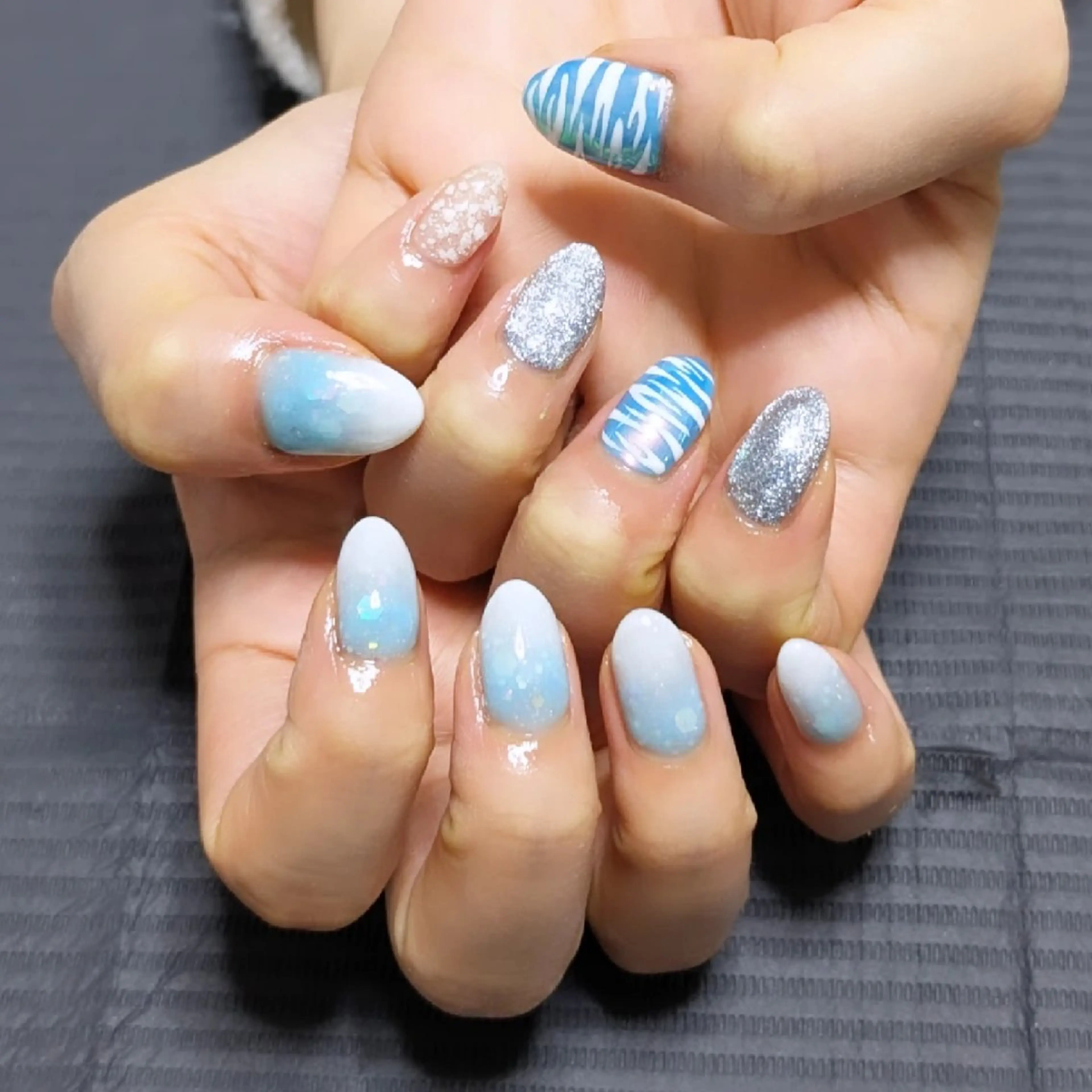 ネイル Lily nail 船橋 yuki🍒のネイルデザイン