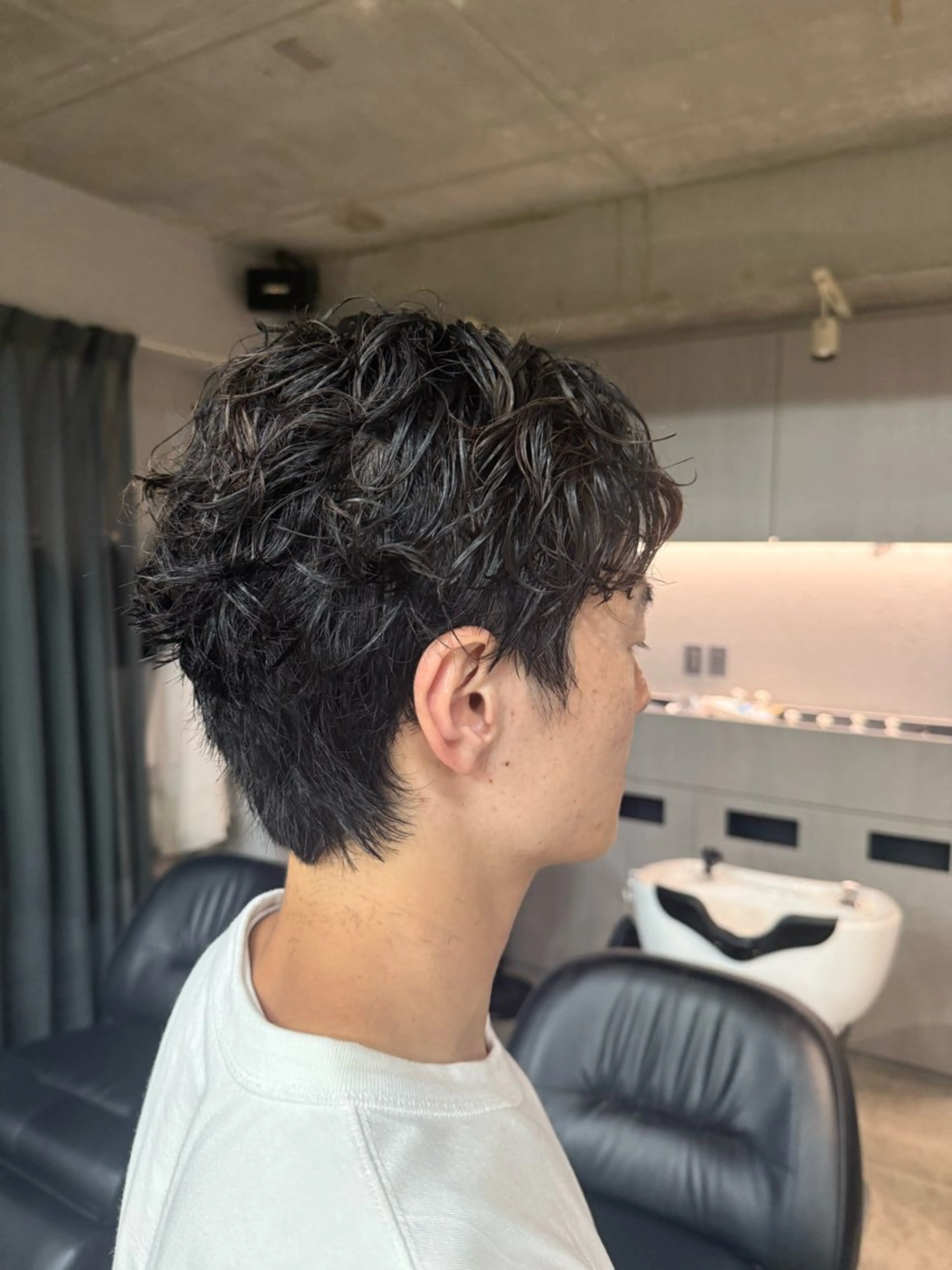 パーマ メンズ 縮毛矯正/スパイラル パーマ/表参道のヘアスタイル