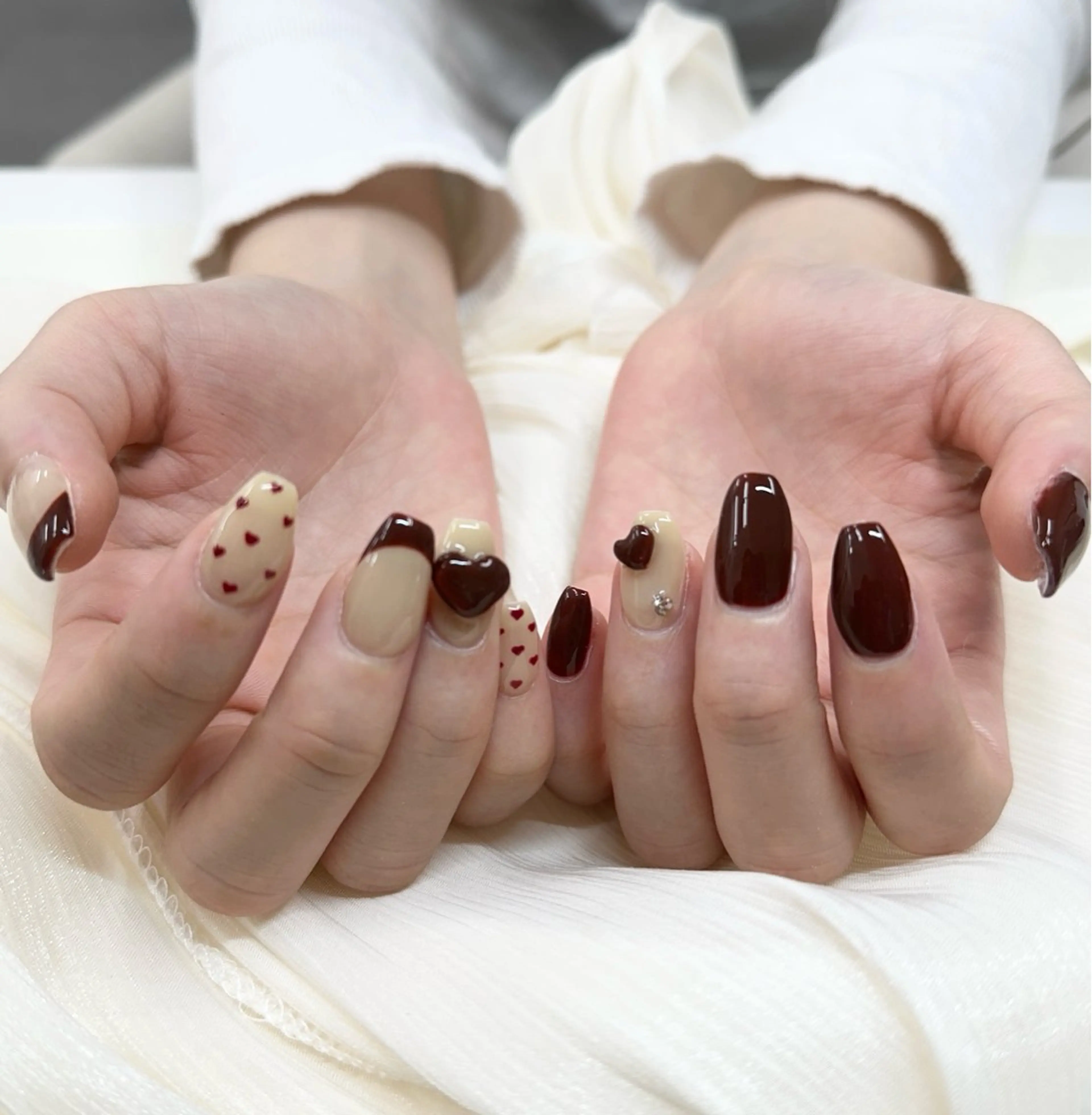 ネイル バレンタイン ハンドネイル Tinicoo Yuki ❄️のネイルデザイン
