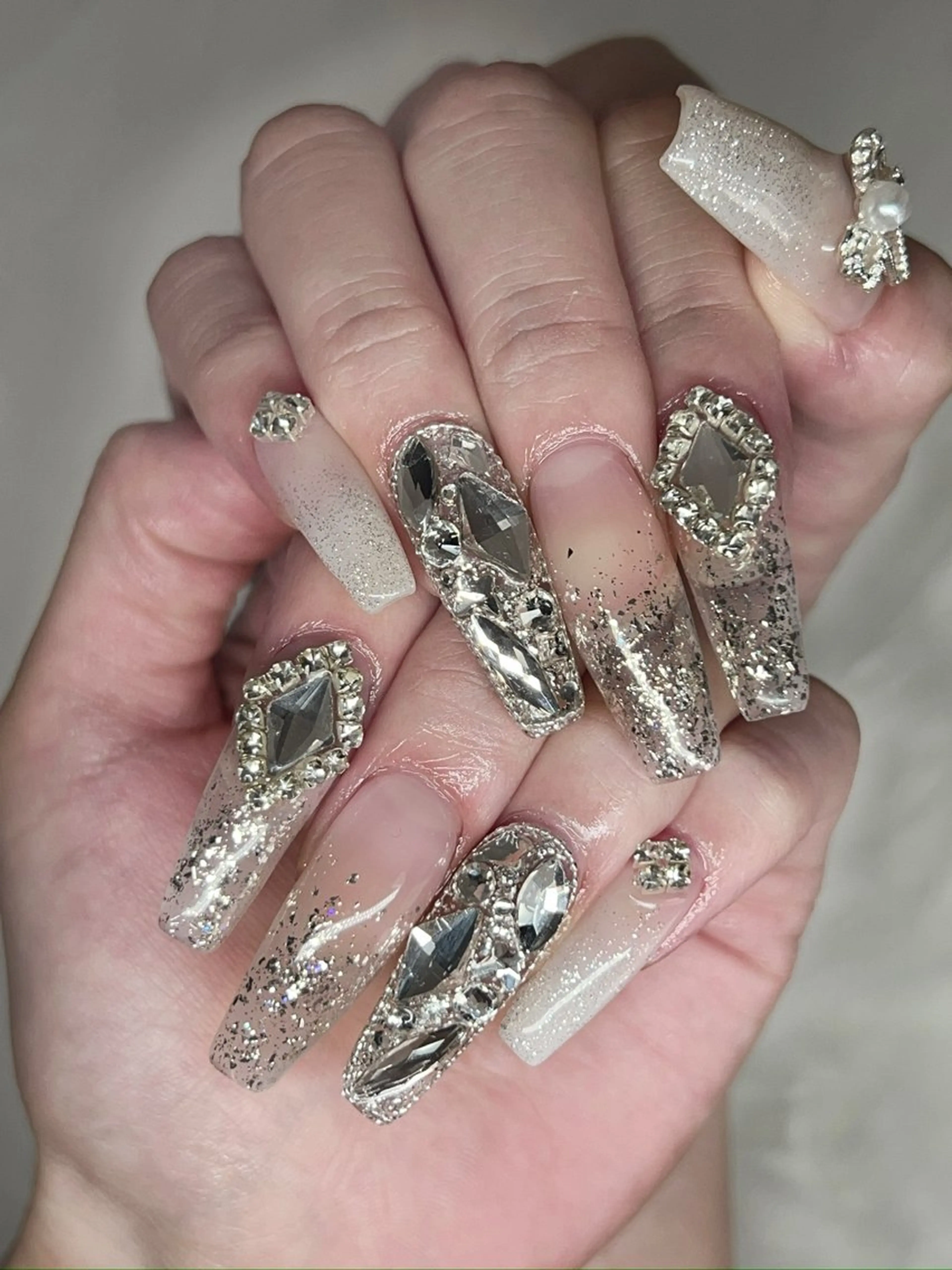 ネイル Nailsalon Sirius所属・SIRIUS manakaのネイルデザイン