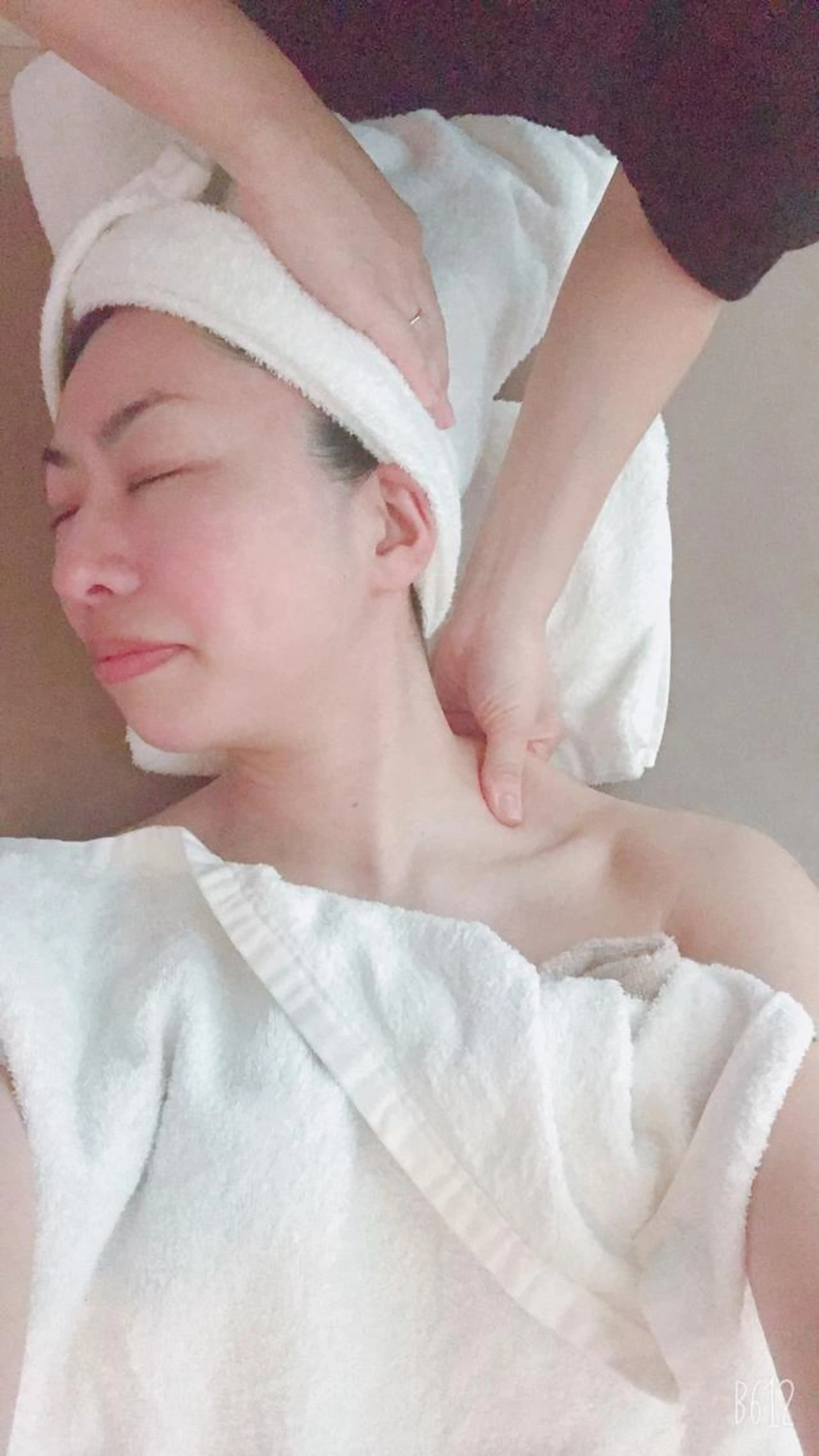 リンパの詰まりゴリゴリ解消✨12月末迄特別価格💰60分小顔リンパマッサージ★デコルテマッサージパック付の写真